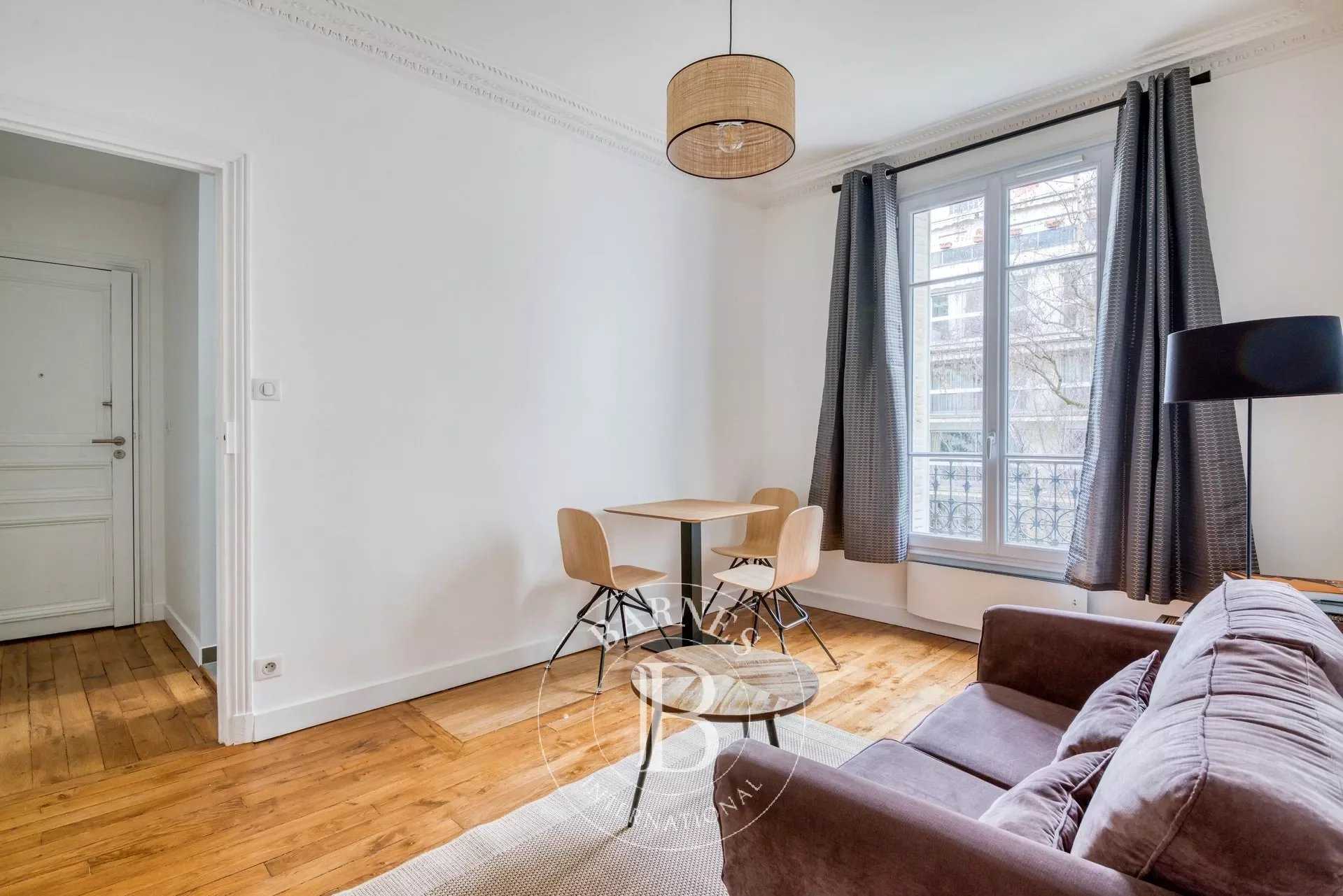 Appartement Neuilly-sur-Seine  -  ref 3707572 (picture 3)