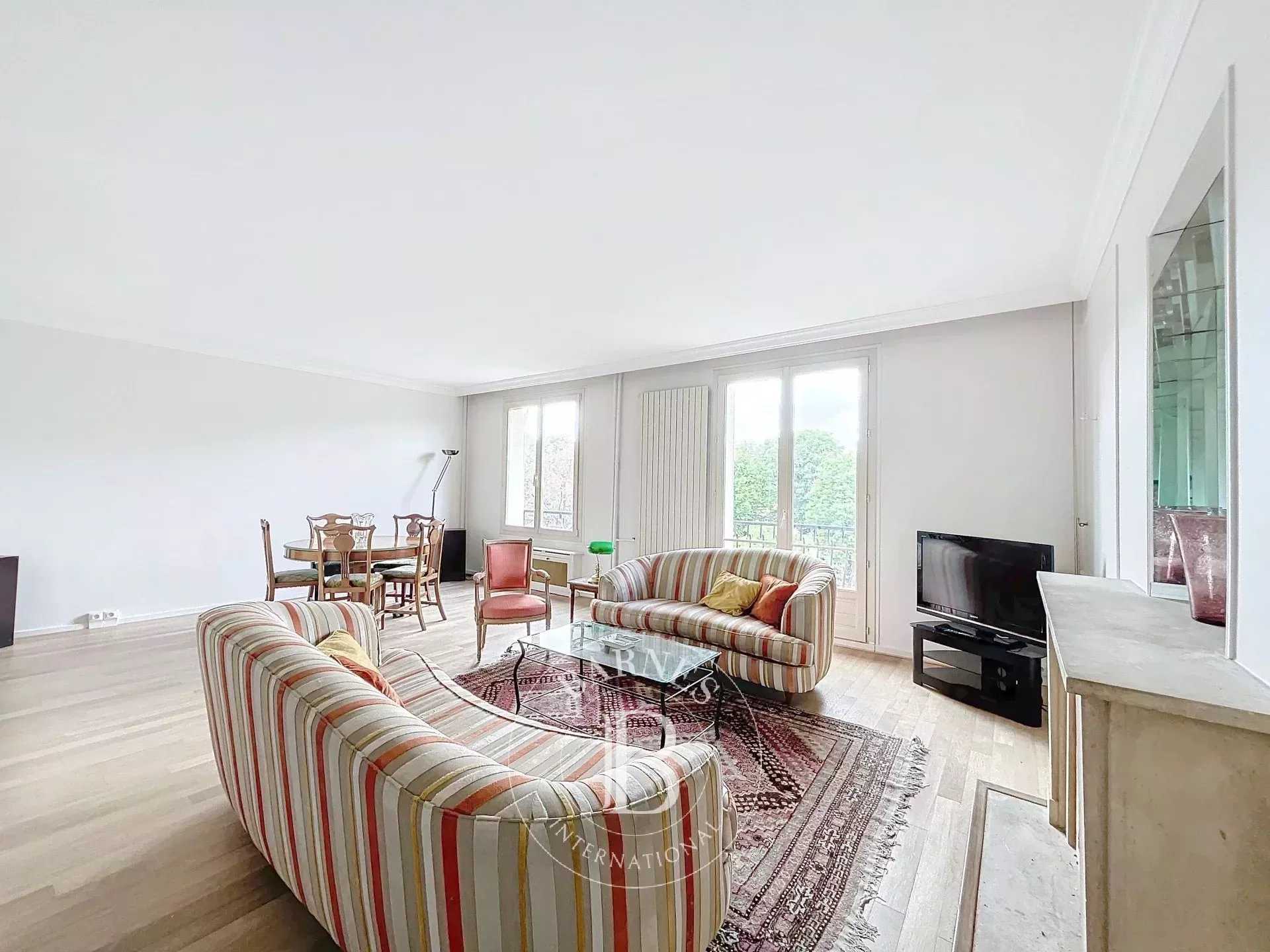 Appartement Neuilly-sur-Seine  -  ref 84536280 (picture 1)