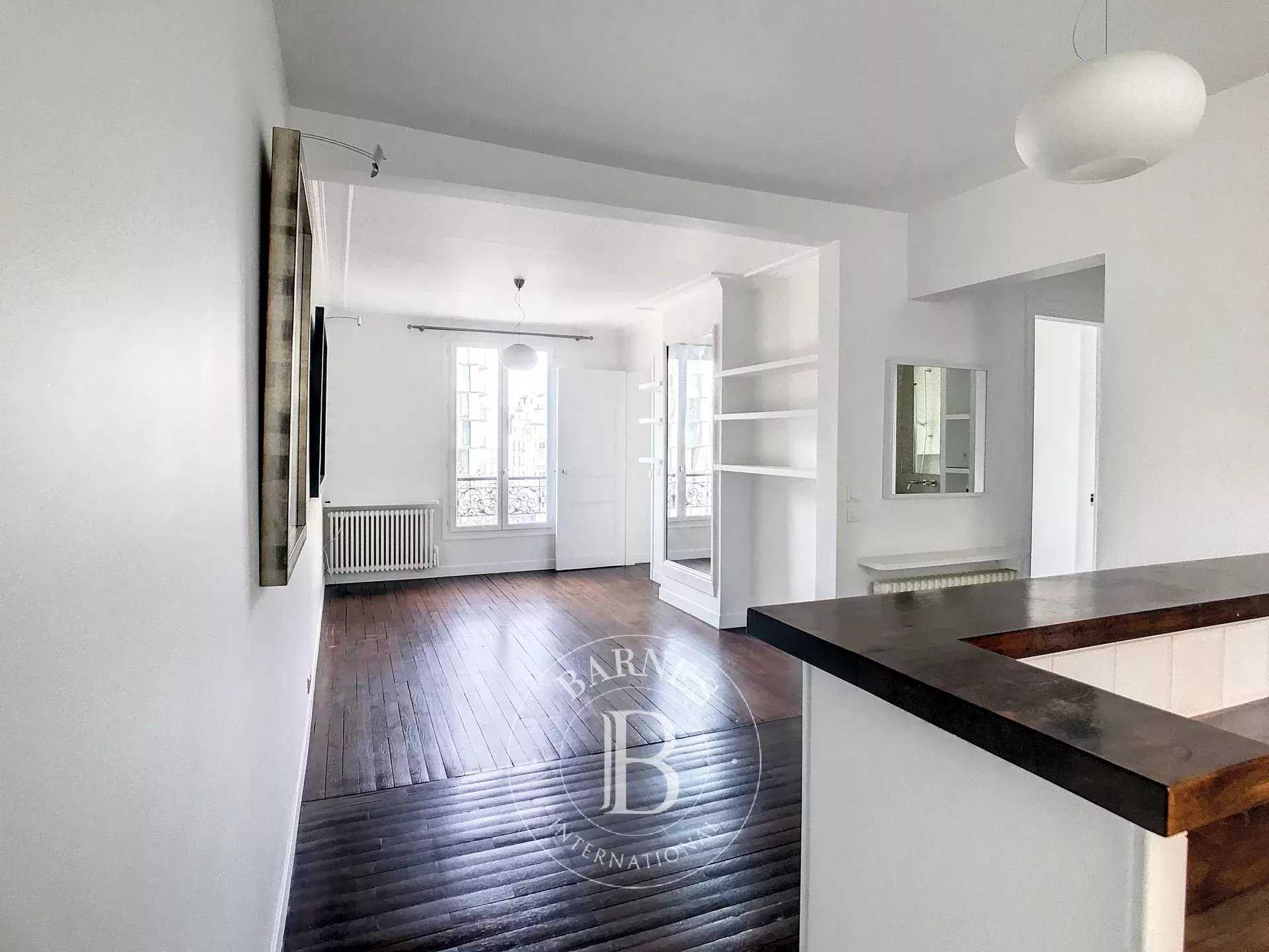 Apartment Neuilly-sur-Seine  -  ref 6558462 (picture 1)