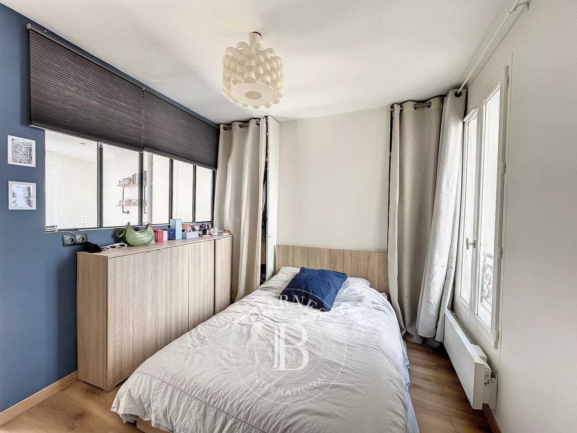 Appartement Levallois-Perret  -  ref 82816088 (picture 3)