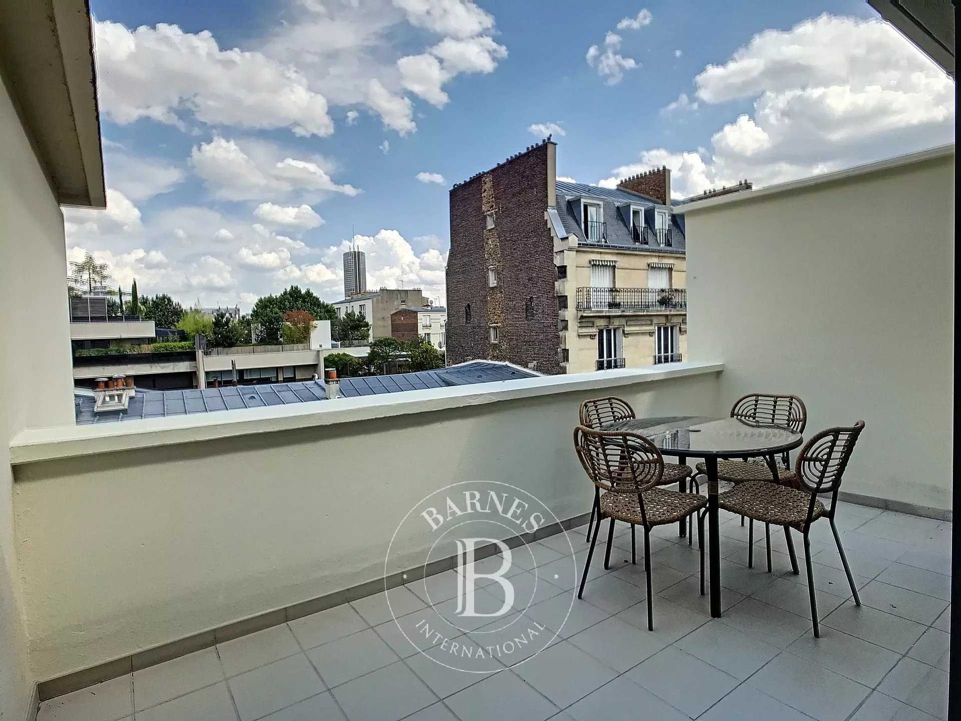 Appartement Neuilly-sur-Seine  -  ref 4014985 (picture 3)