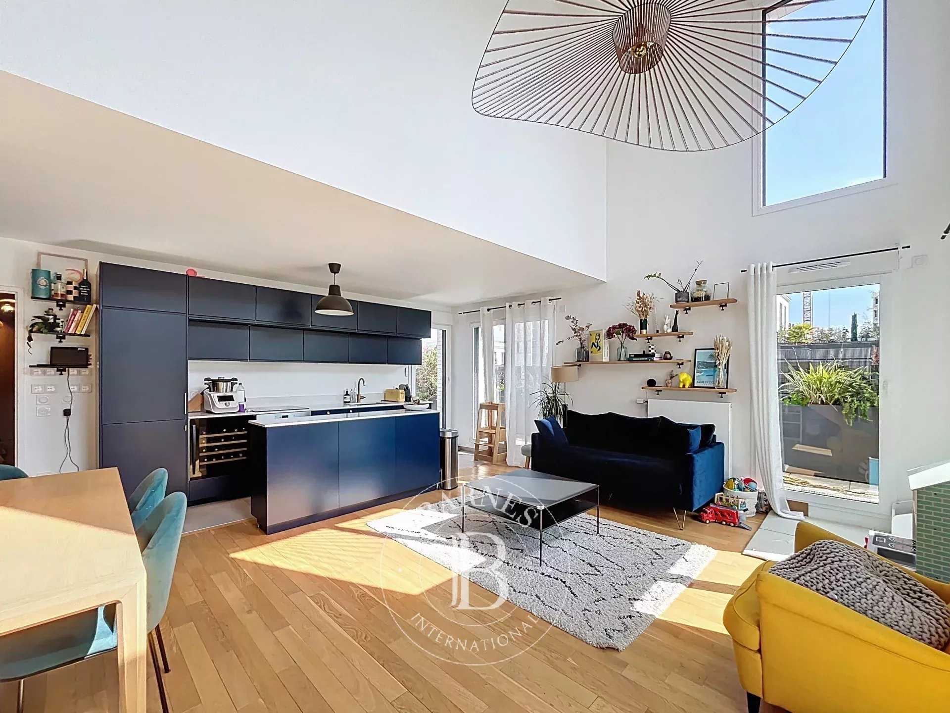 Apartment Clichy  -  ref 85854705 (picture 2)