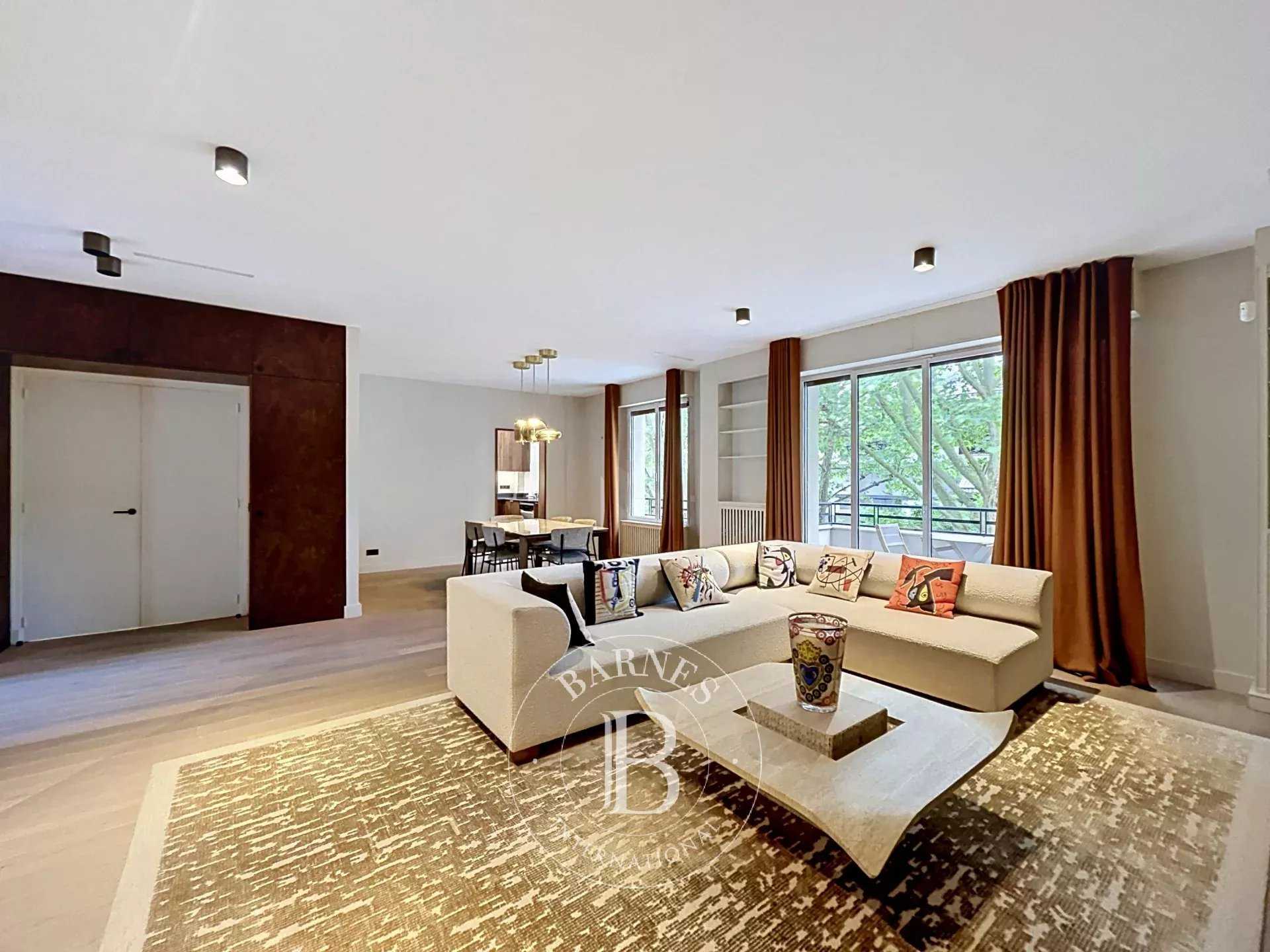 Apartment Neuilly-sur-Seine  -  ref 86659368 (picture 1)