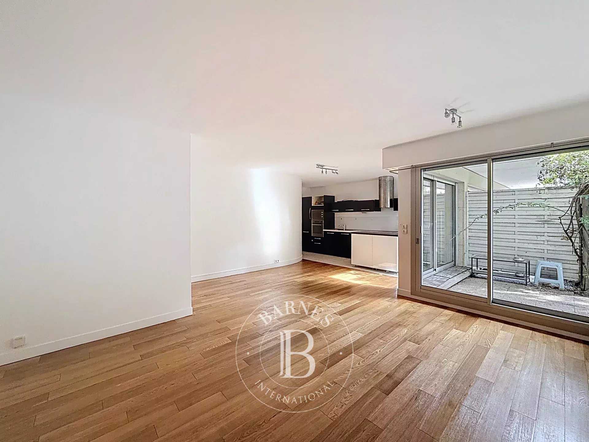 Piso Neuilly-sur-Seine  -  ref 2766060 (picture 2)