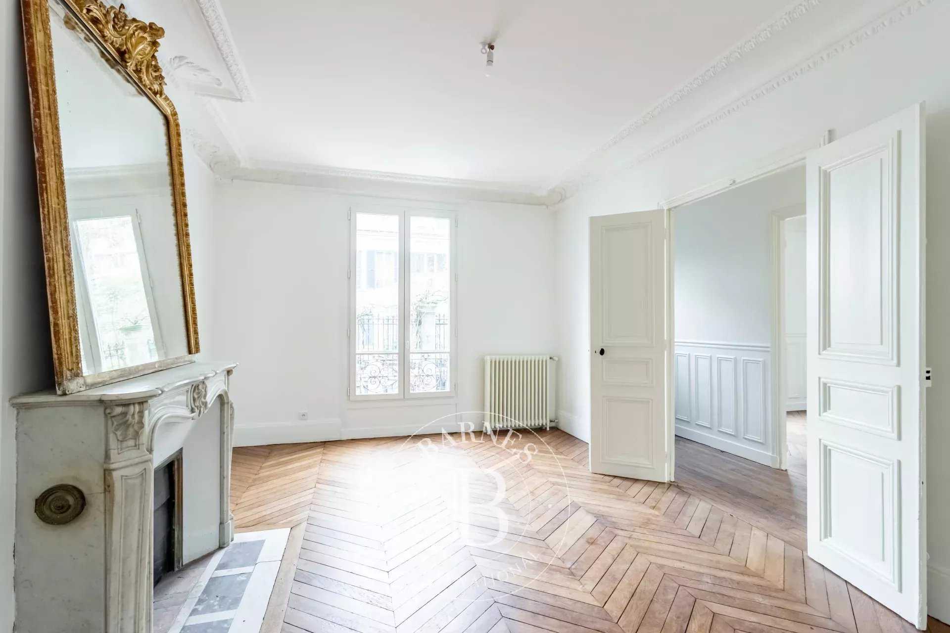 Maison Neuilly-sur-Seine  -  ref 6372755 (picture 2)