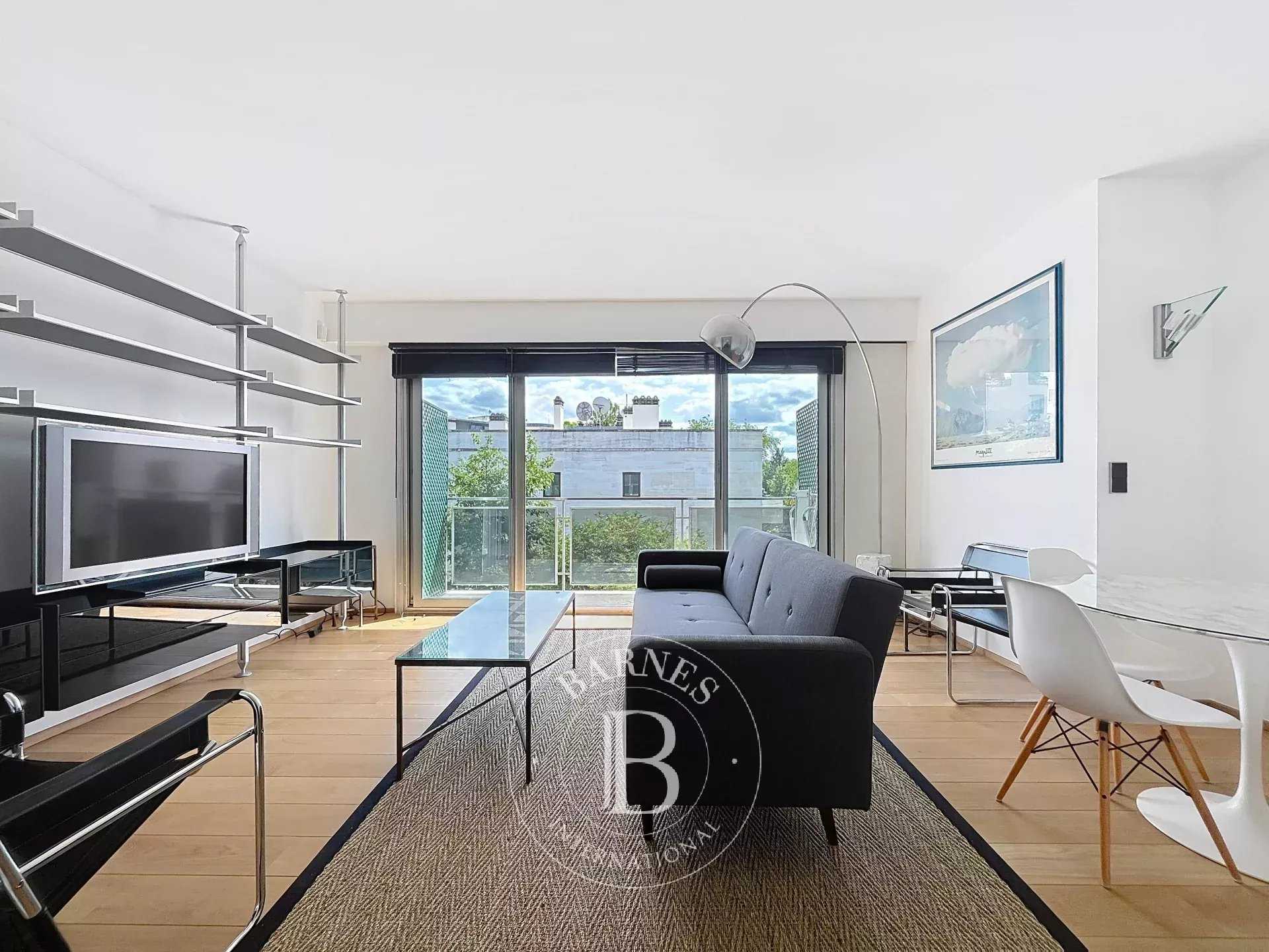 Appartement Neuilly-sur-Seine  -  ref 85977311 (picture 2)