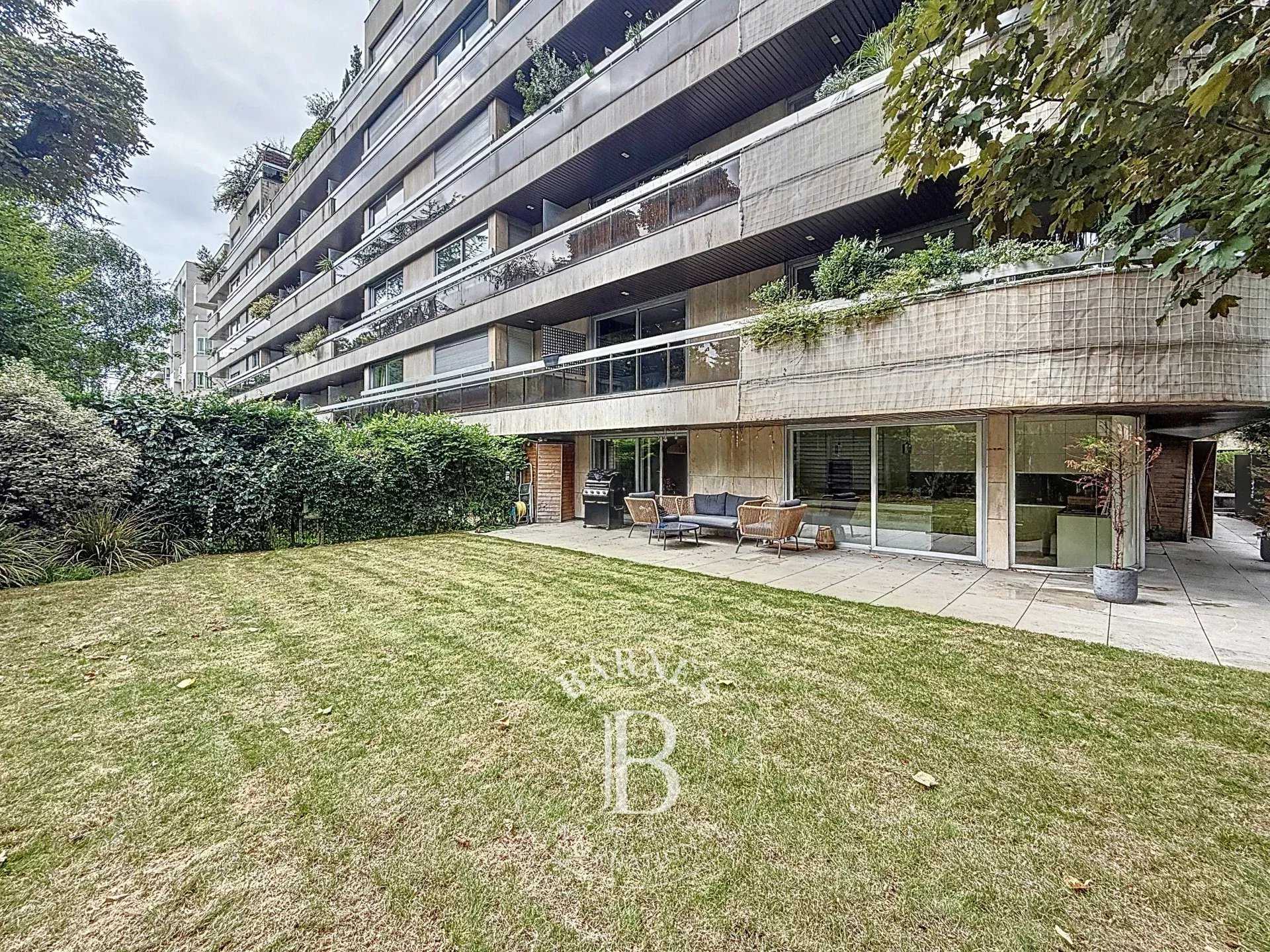 Appartement Neuilly-sur-Seine  -  ref 86119916 (picture 1)