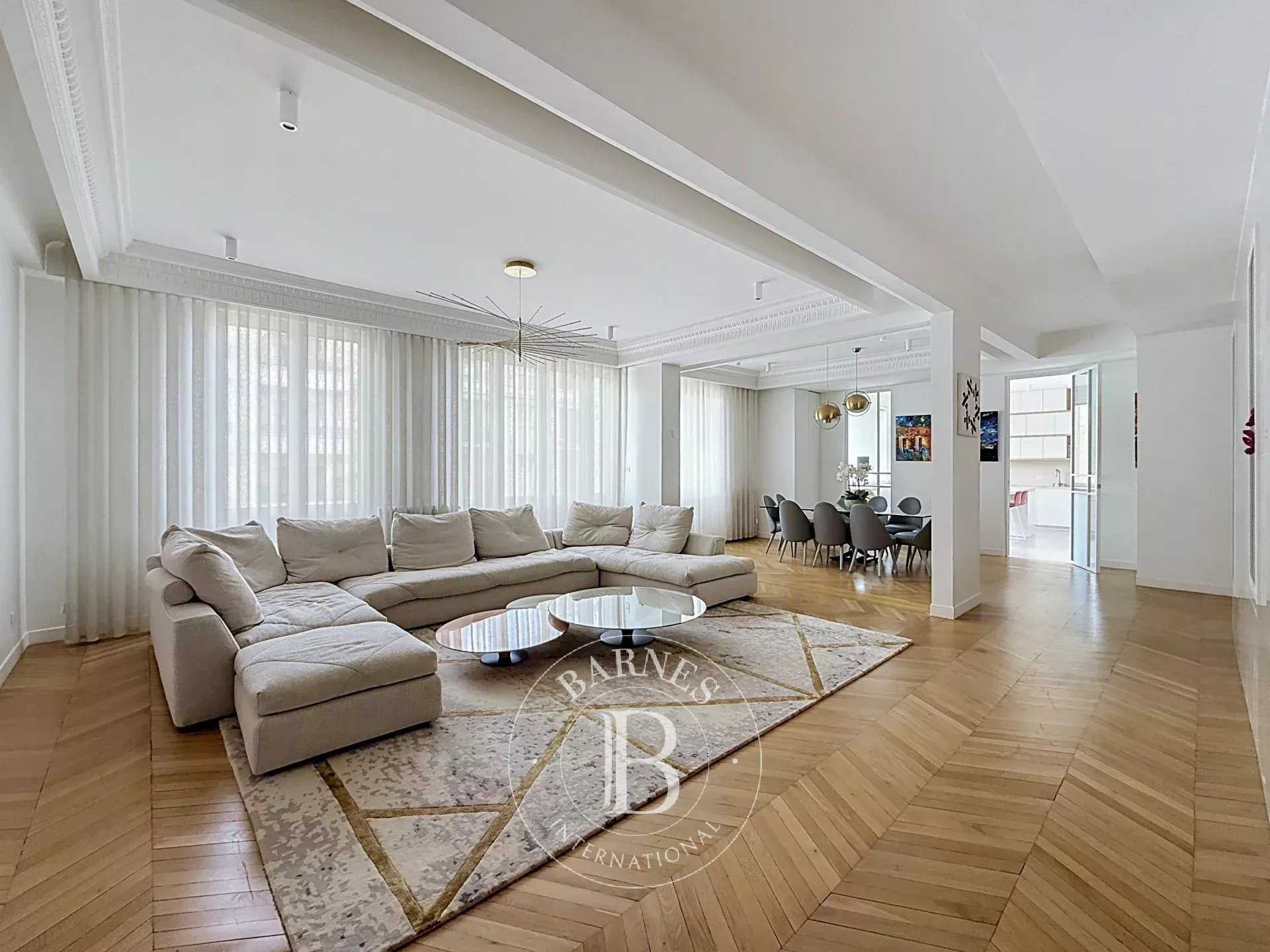 Apartment Neuilly-sur-Seine  -  ref 87121668 (picture 1)