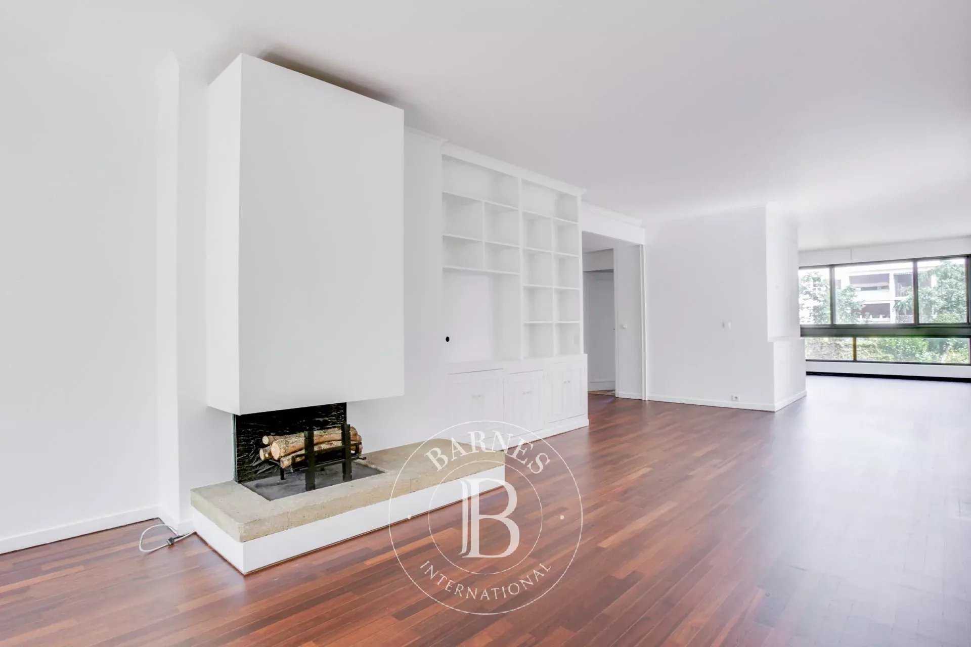 Appartement Neuilly-sur-Seine  -  ref 2765193 (picture 2)
