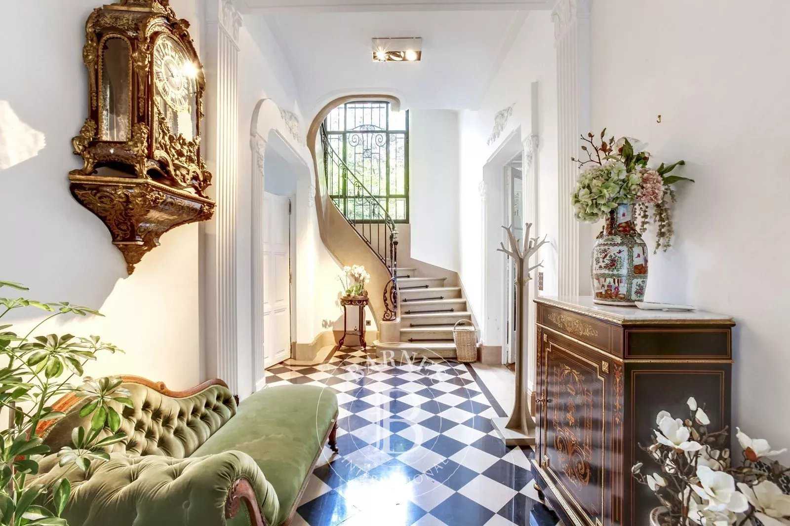 Hôtel particulier Neuilly-sur-Seine  -  ref 2772730 (picture 2)
