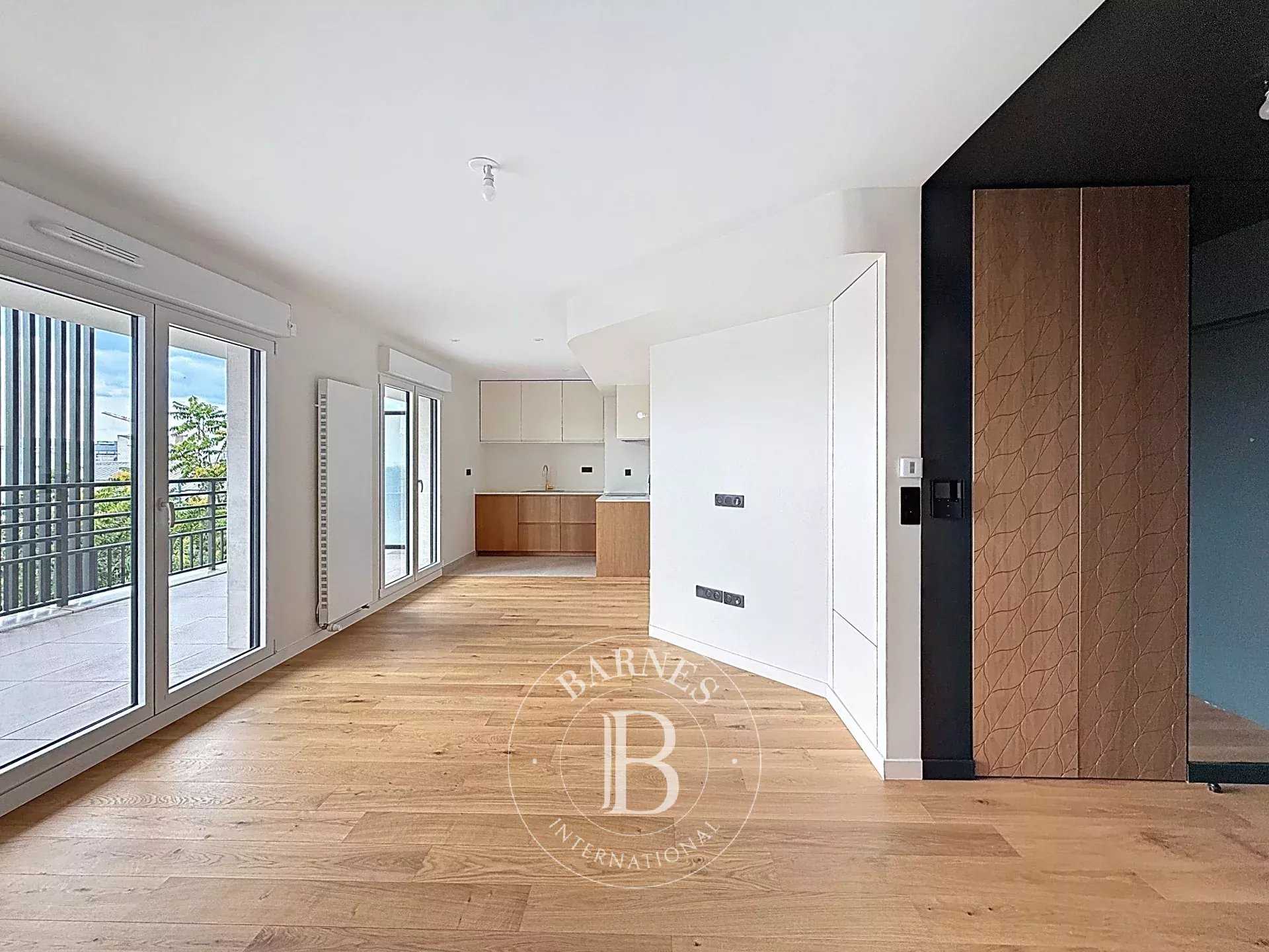 Appartement Clichy  -  ref 86136302 (picture 1)