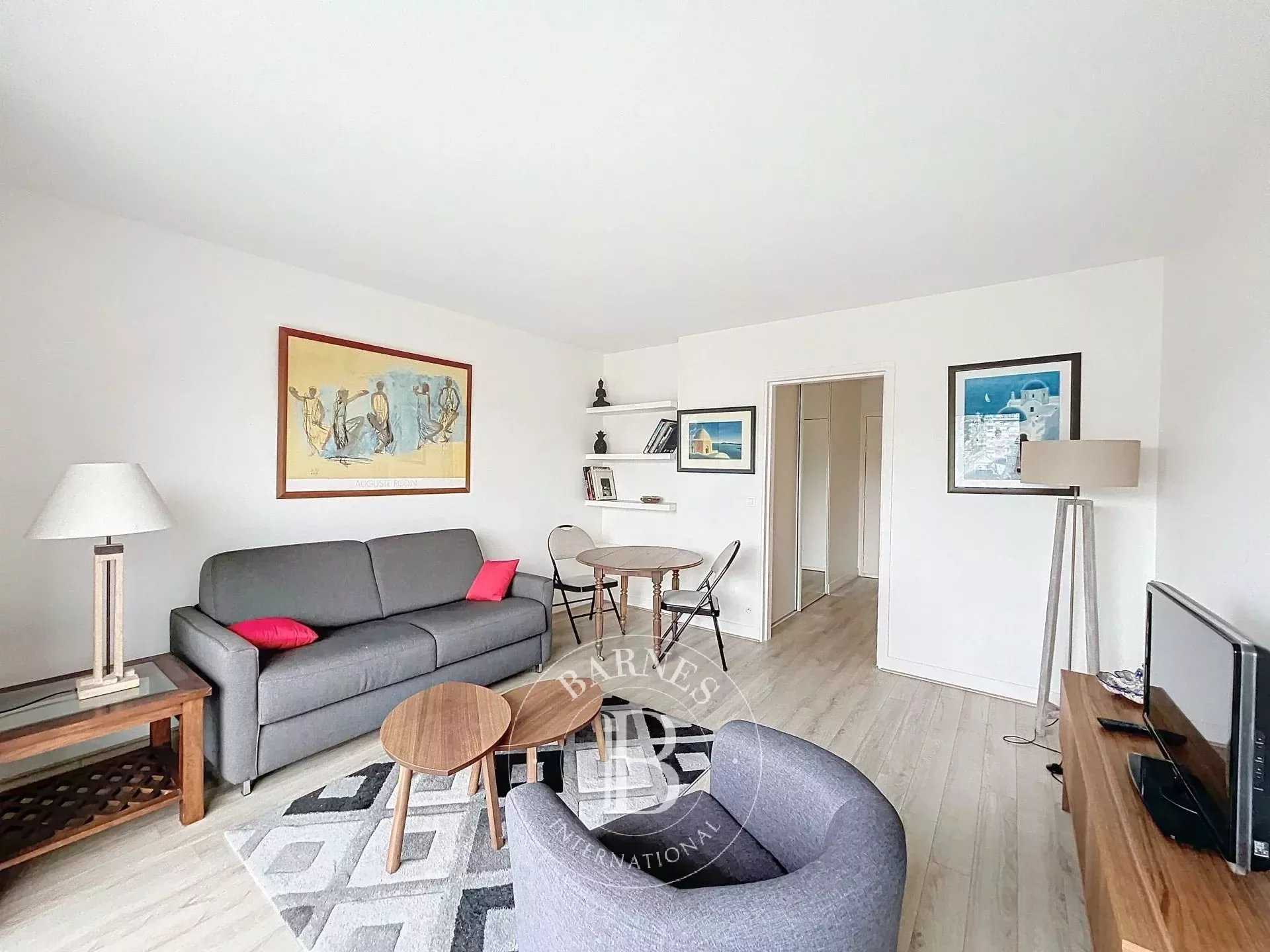 Apartment Neuilly-sur-Seine  -  ref 2931371 (picture 3)