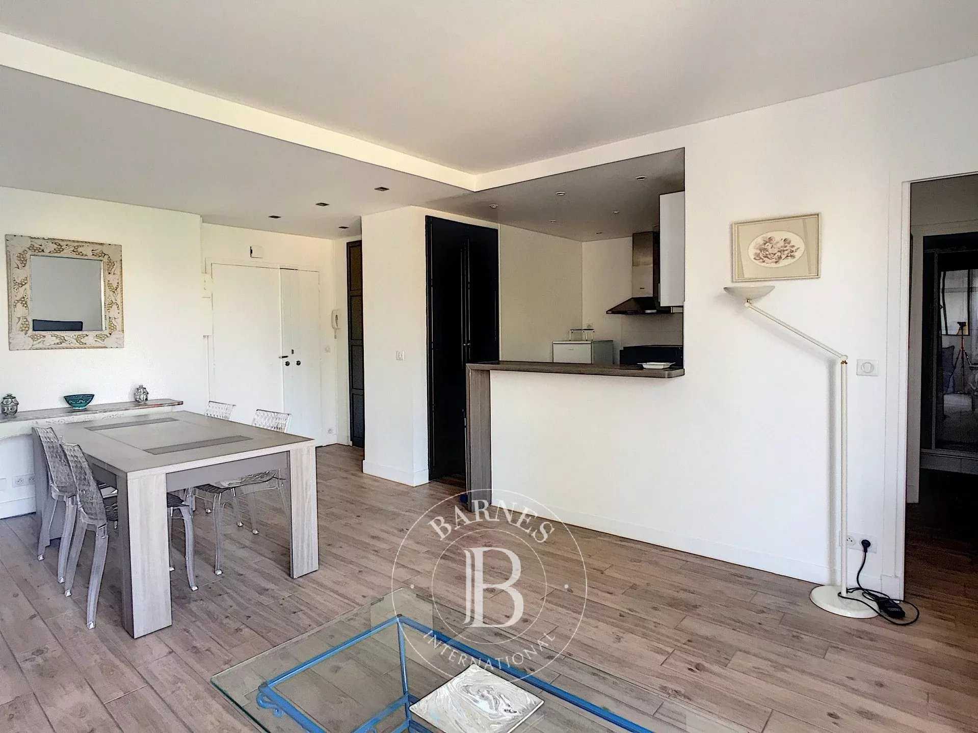 Piso Neuilly-sur-Seine  -  ref 2765826 (picture 2)