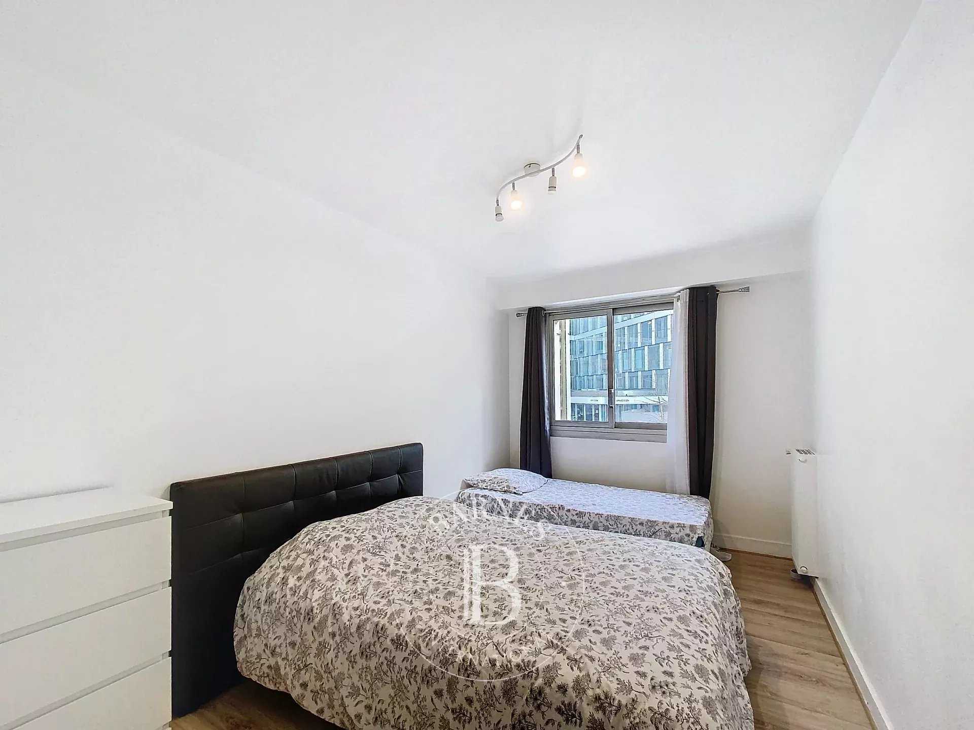 Appartement Courbevoie  -  ref 85628892 (picture 3)