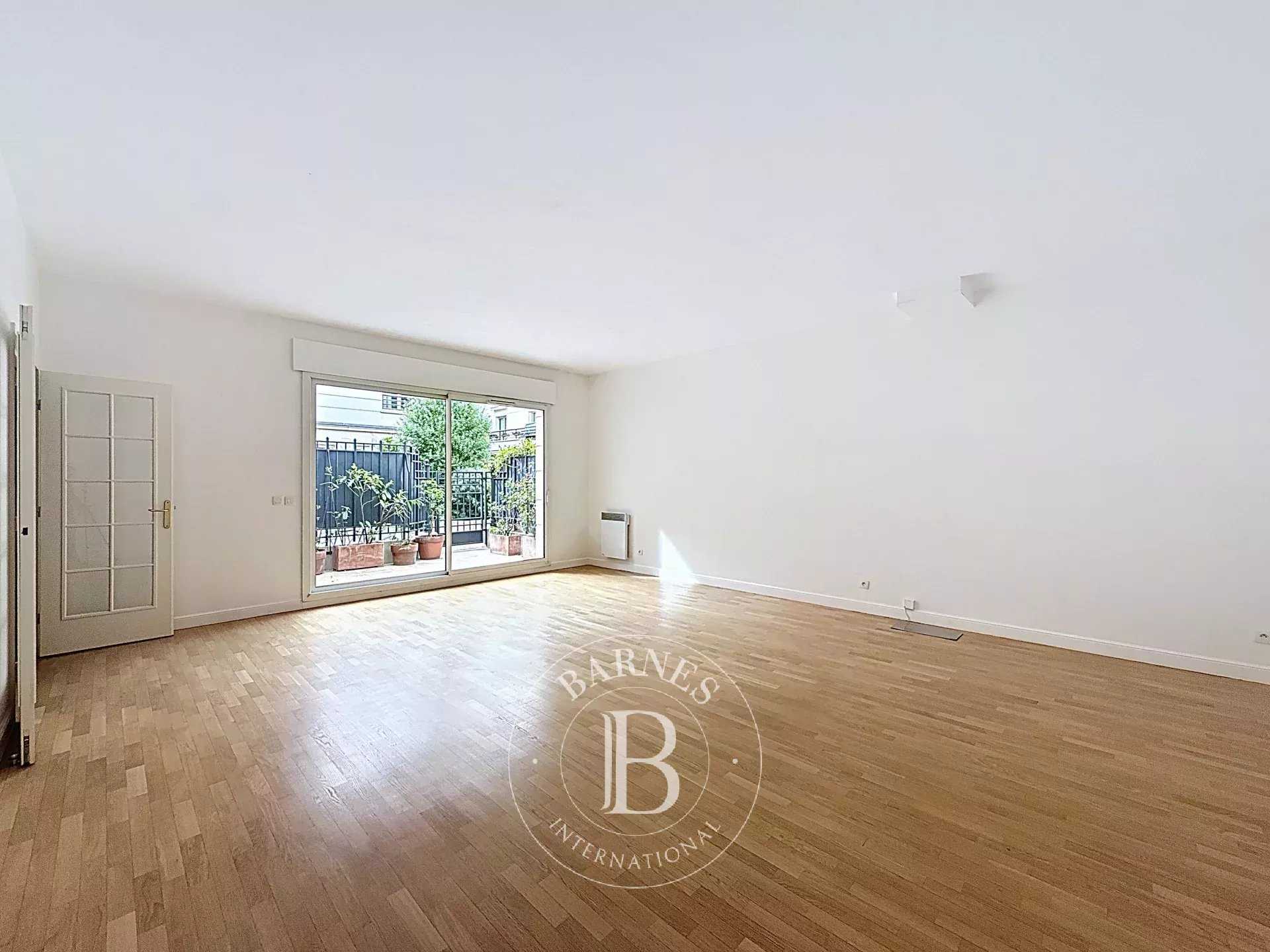 House Levallois-Perret  -  ref 86230344 (picture 2)