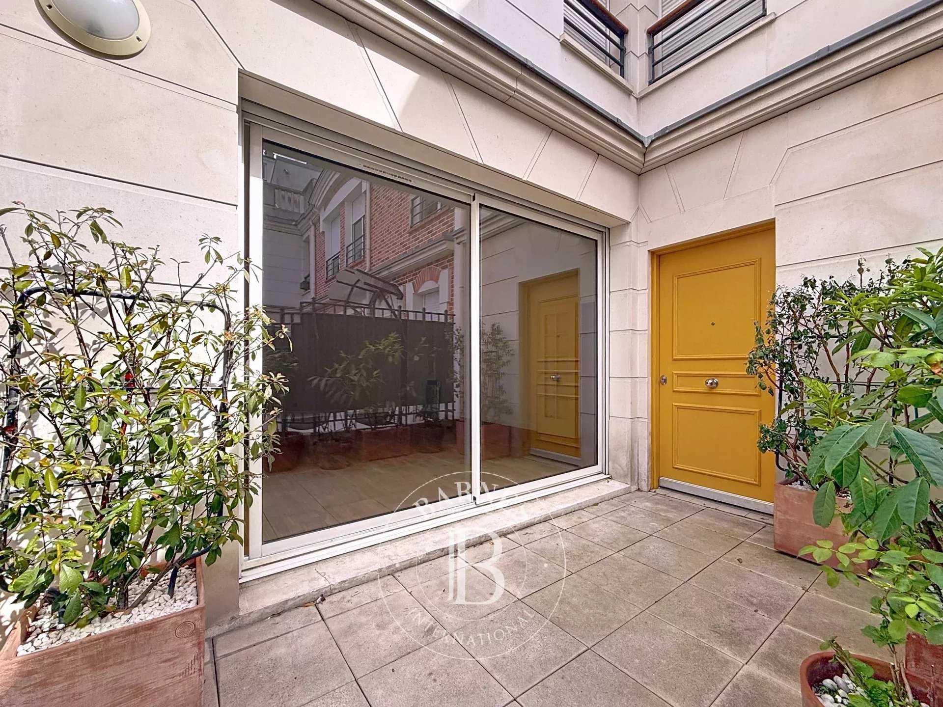 House Levallois-Perret  -  ref 86230344 (picture 3)