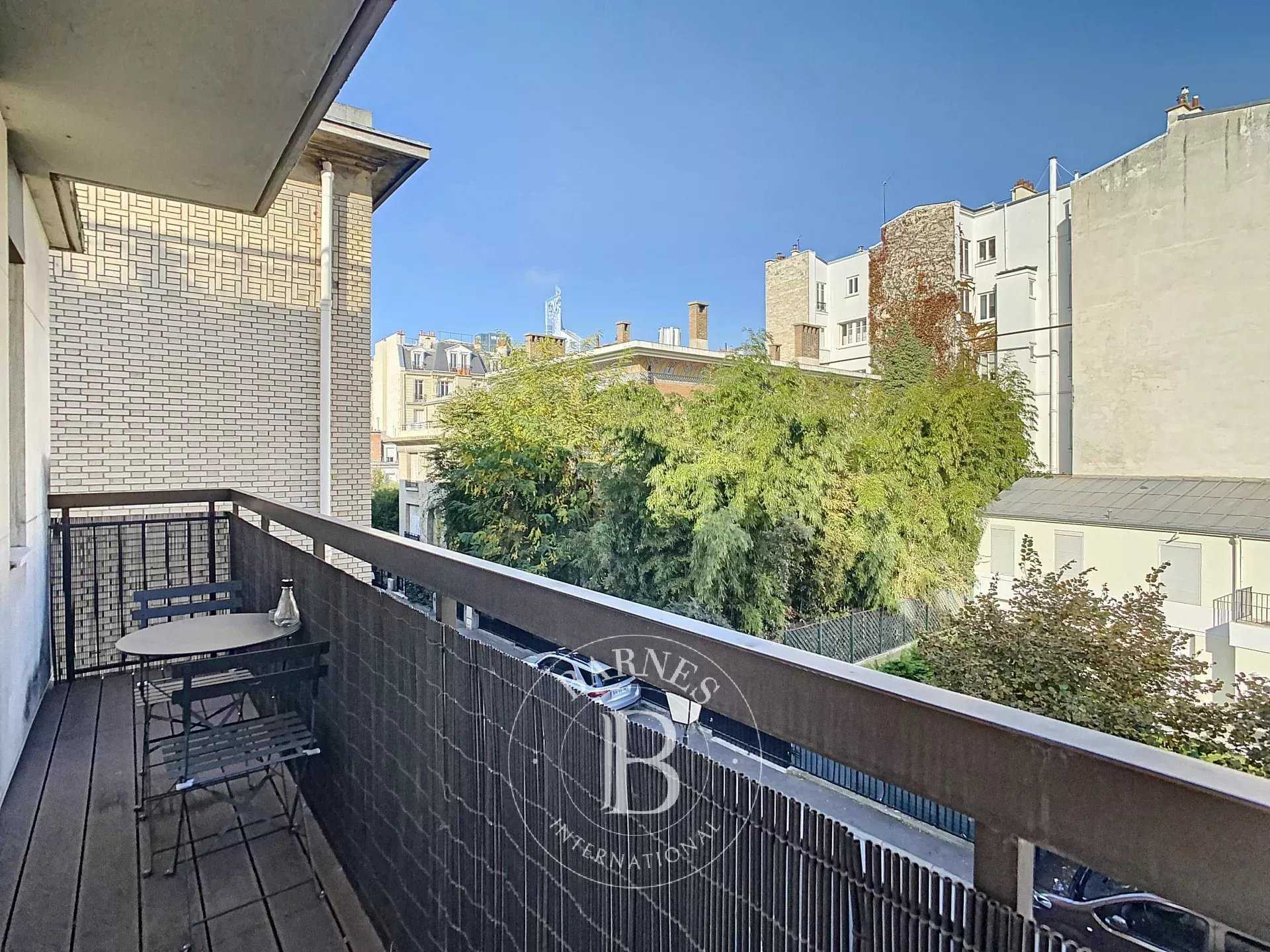 Appartement Neuilly-sur-Seine  -  ref 7635849 (picture 2)