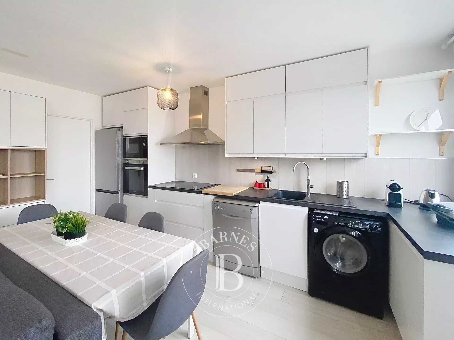 Apartment Courbevoie  -  ref 85450585 (picture 3)