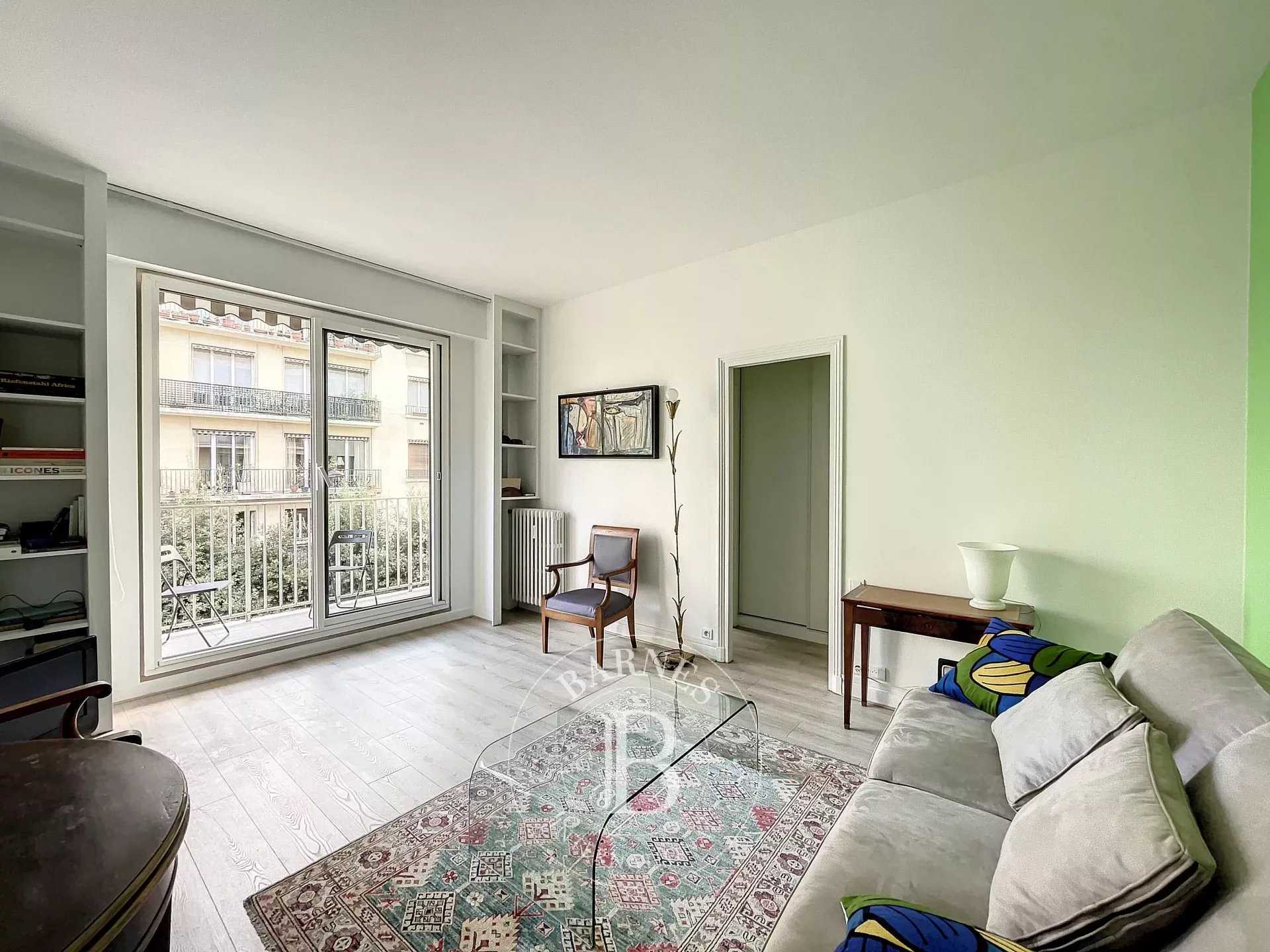 Appartement Neuilly-sur-Seine  -  ref 8012638 (picture 2)