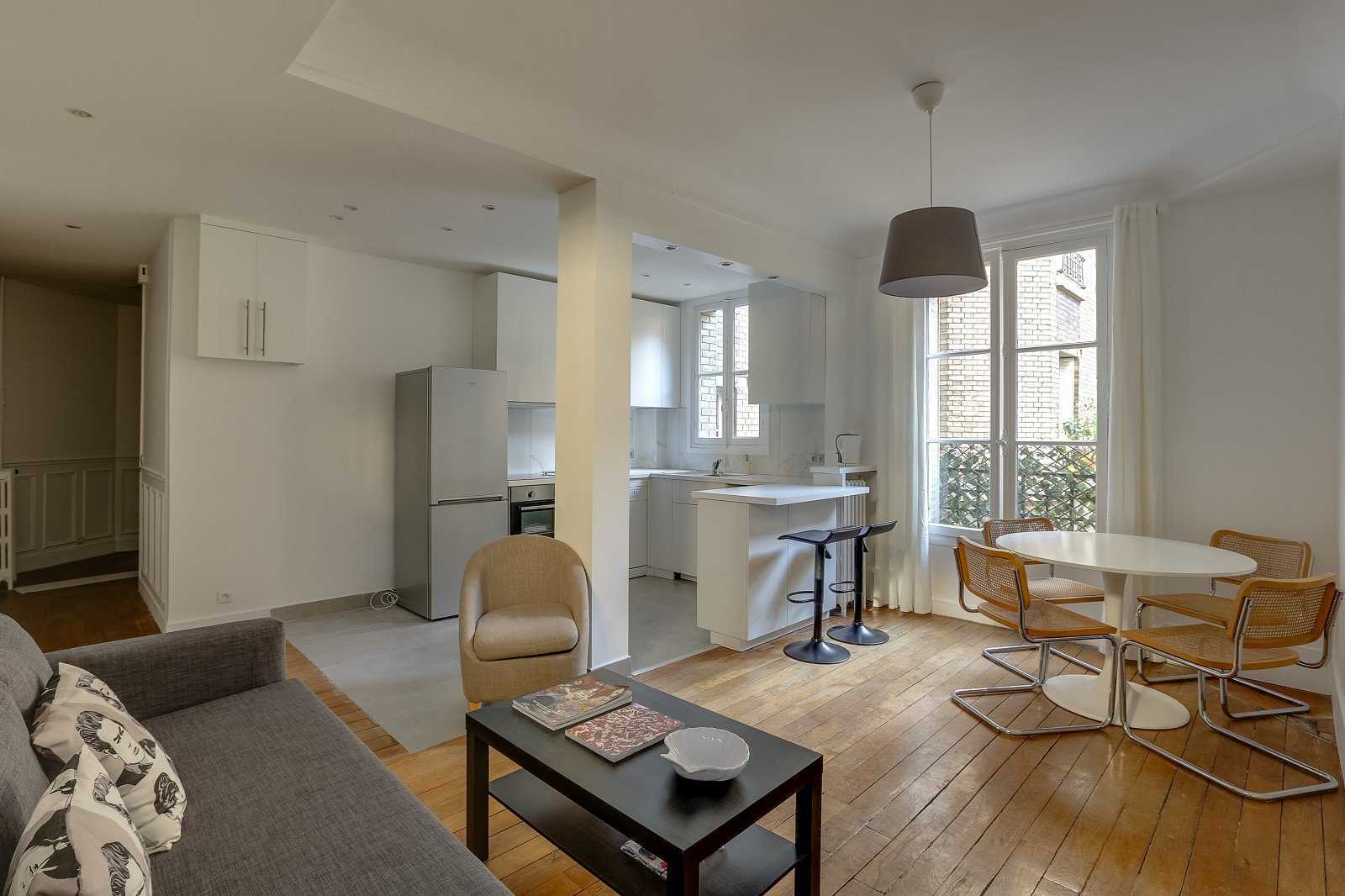 Apartment Neuilly-sur-Seine  -  ref 2765422 (picture 1)