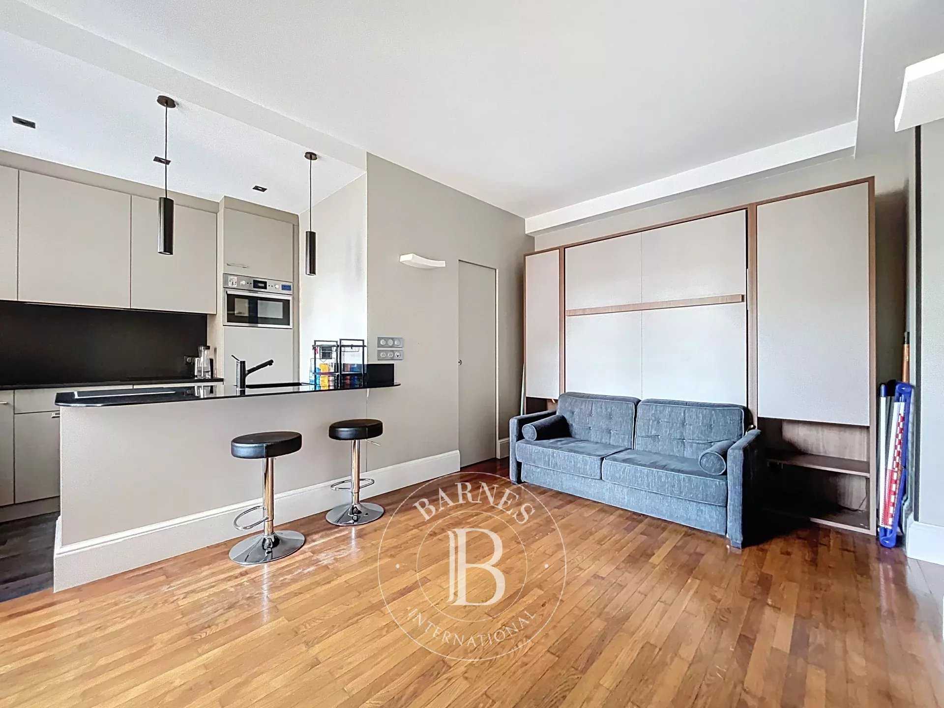 Studio Neuilly-sur-Seine  -  ref 2765497 (picture 1)