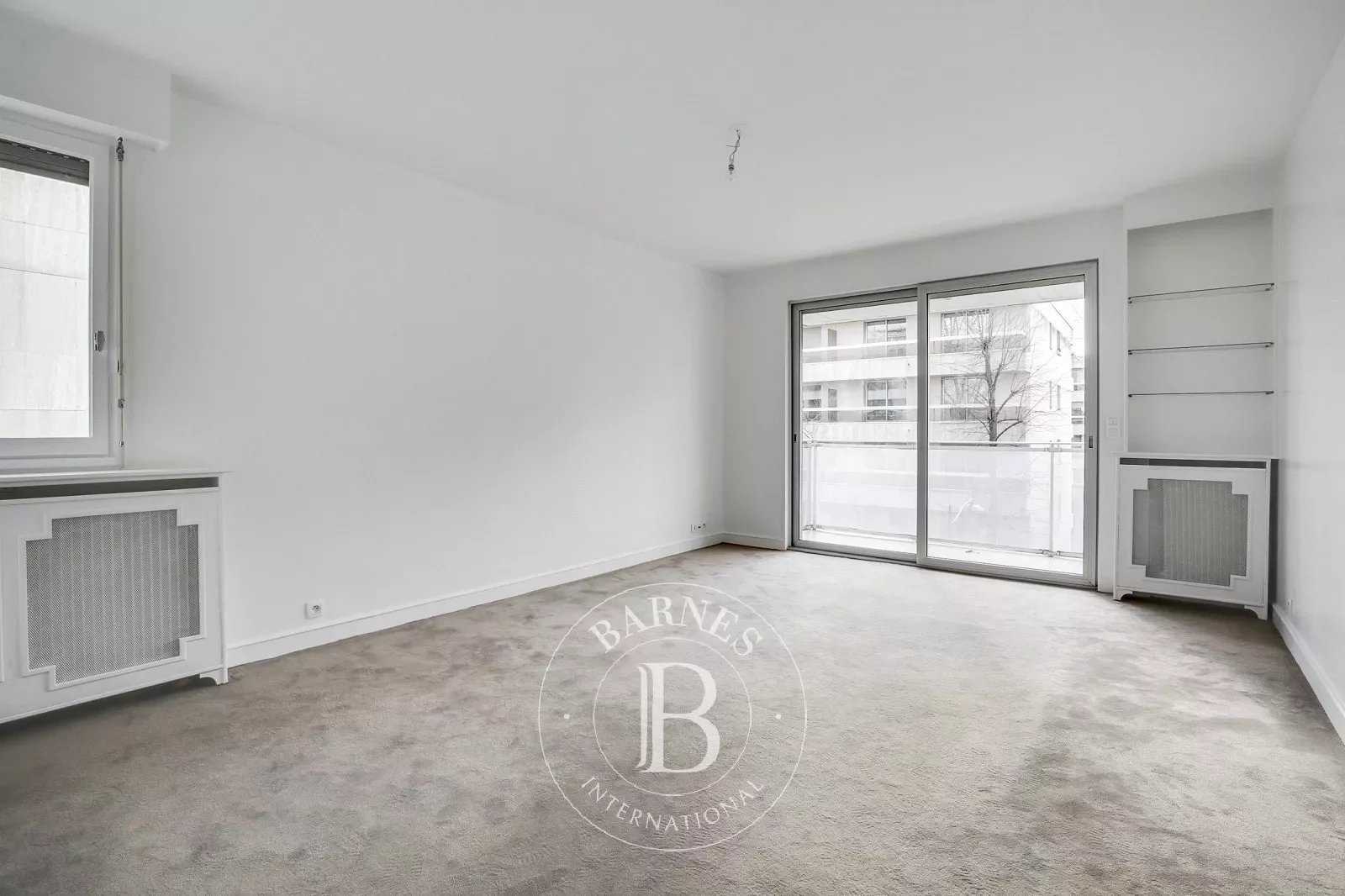 Apartment Neuilly-sur-Seine  -  ref 2769377 (picture 1)