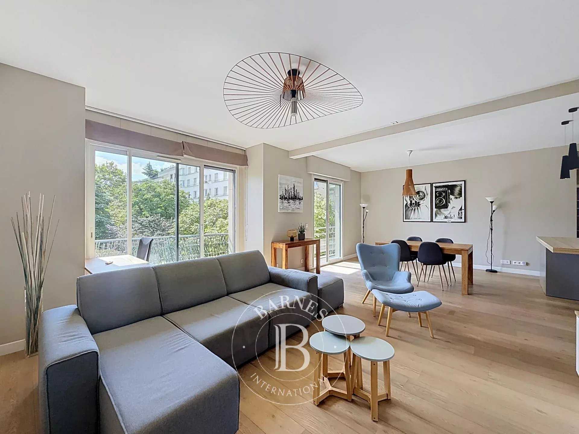 Appartement Neuilly-sur-Seine  -  ref 2765526 (picture 1)