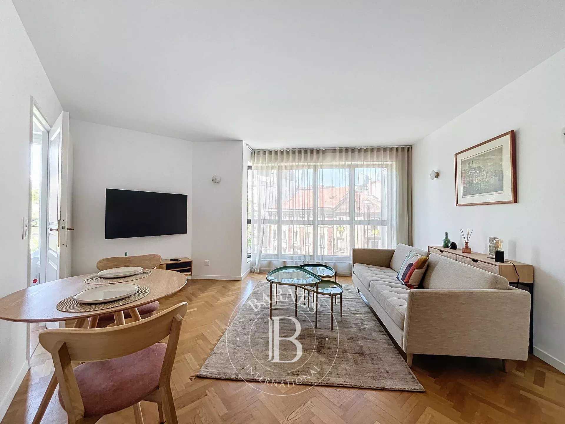 Piso Puteaux  -  ref 84938021 (picture 2)