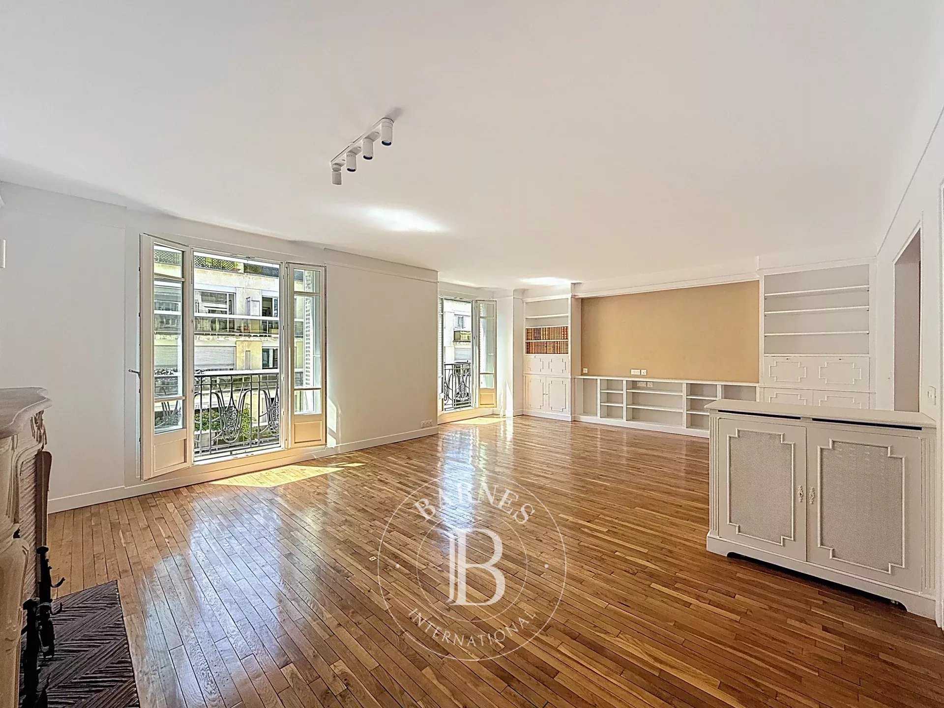 Appartement Neuilly-sur-Seine  -  ref 86052823 (picture 1)