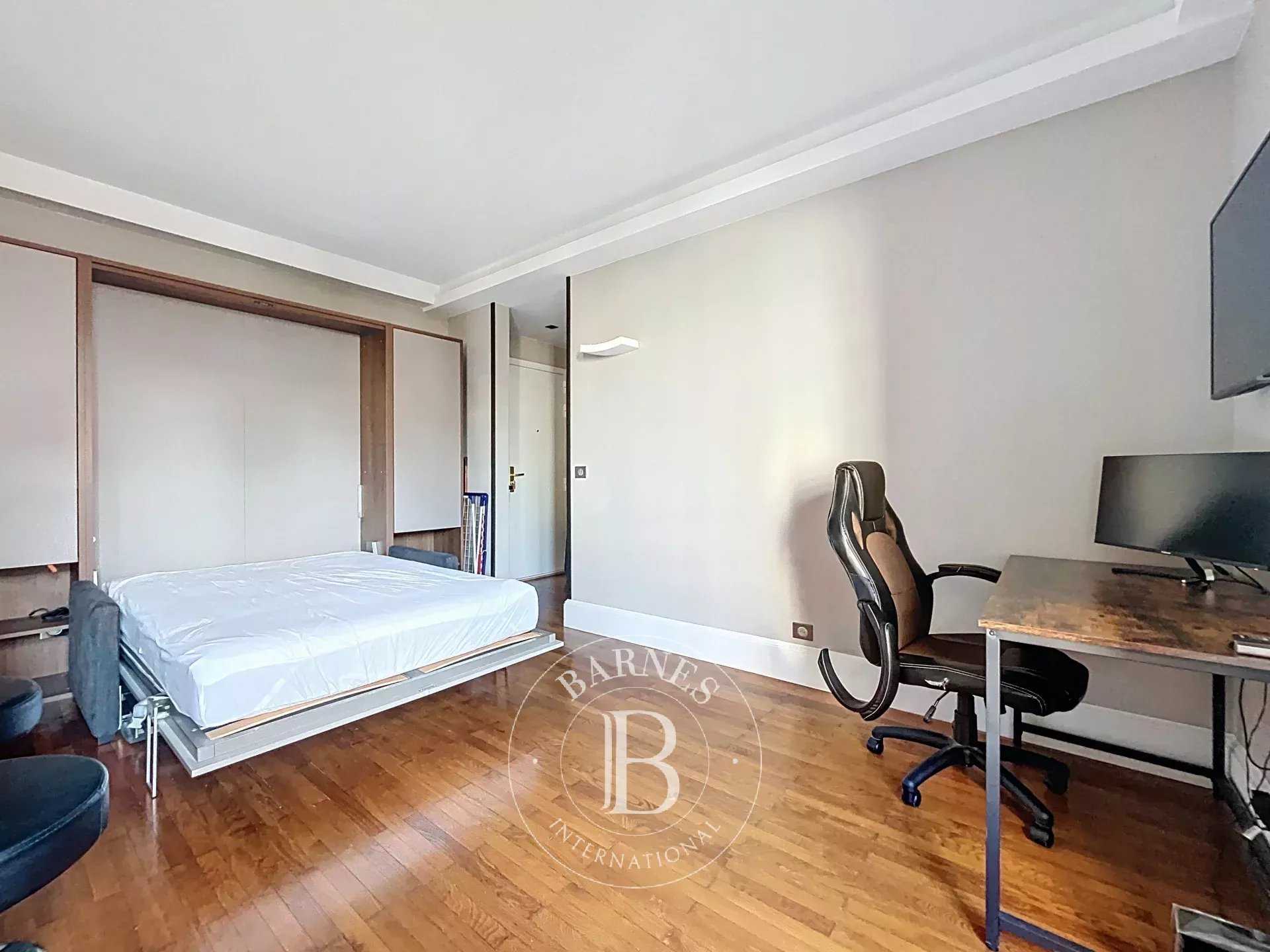 Studio Neuilly-sur-Seine  -  ref 2765497 (picture 3)