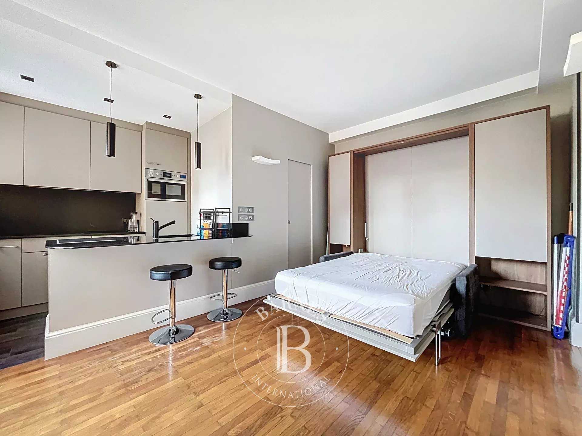 Studio Neuilly-sur-Seine  -  ref 2765497 (picture 2)