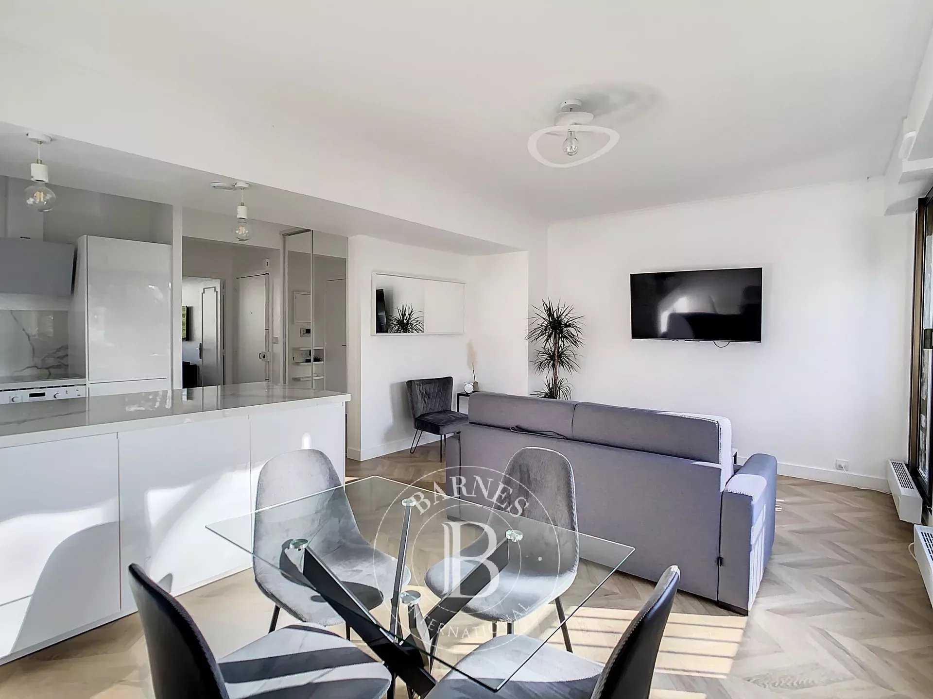 Appartement Neuilly-sur-Seine  -  ref 7635849 (picture 3)