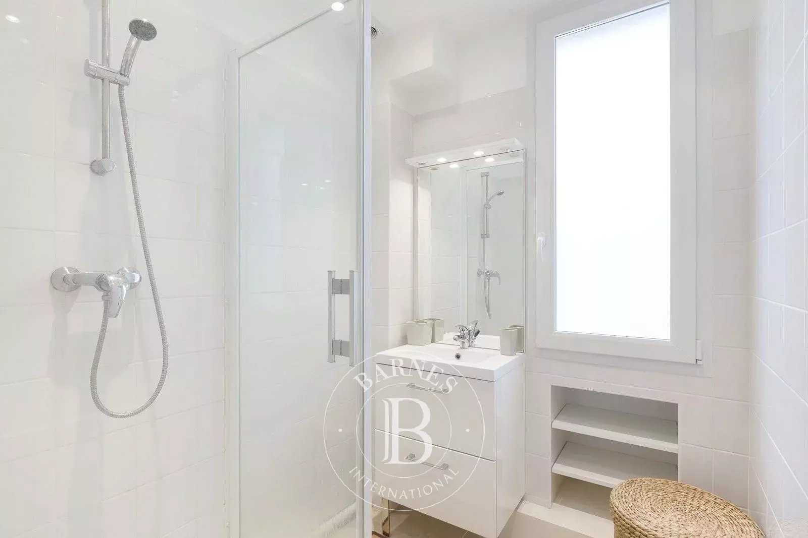 Apartment Neuilly-sur-Seine  -  ref 2766730 (picture 2)