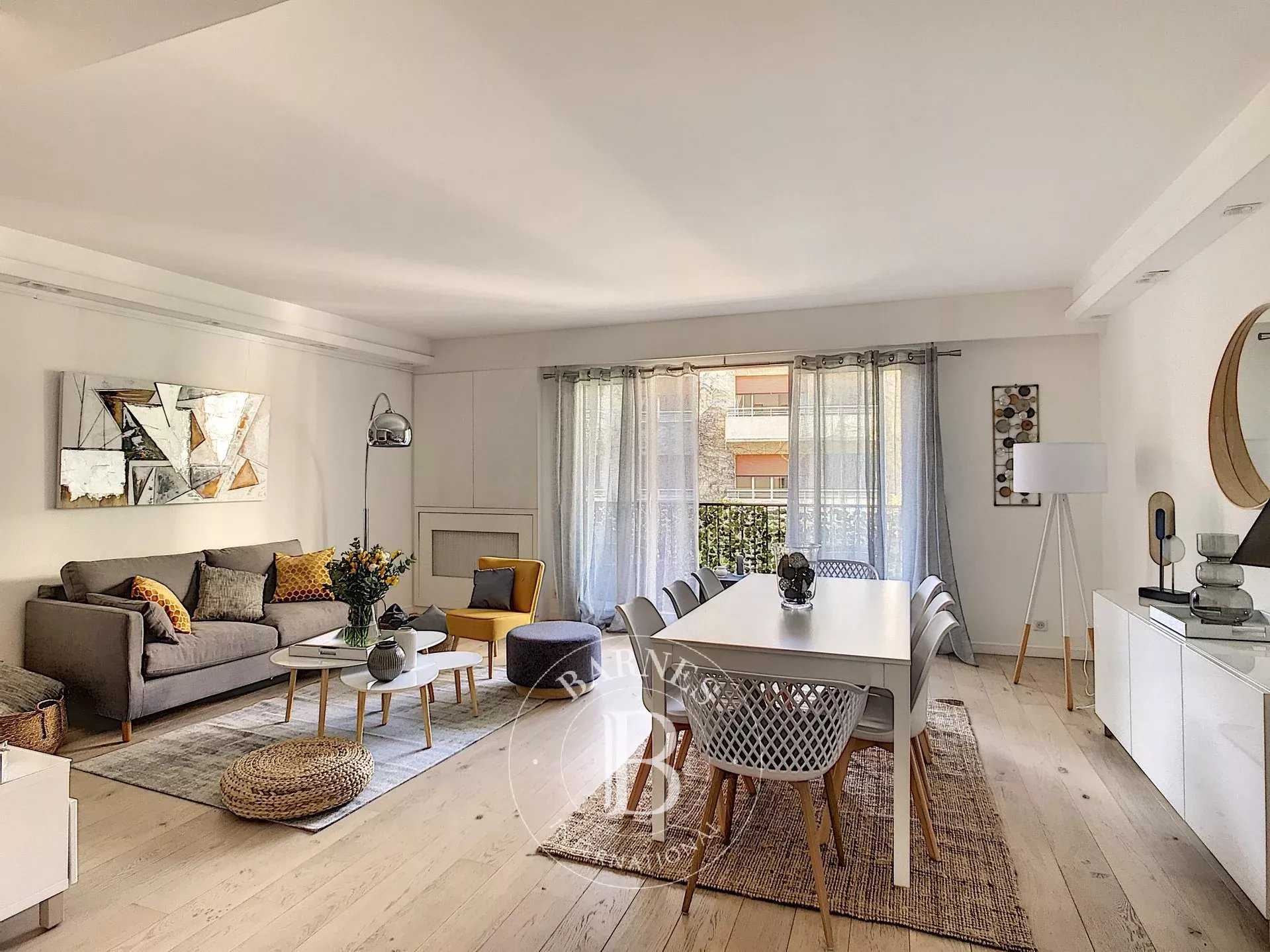 Appartement Neuilly-sur-Seine  -  ref 4316951 (picture 1)