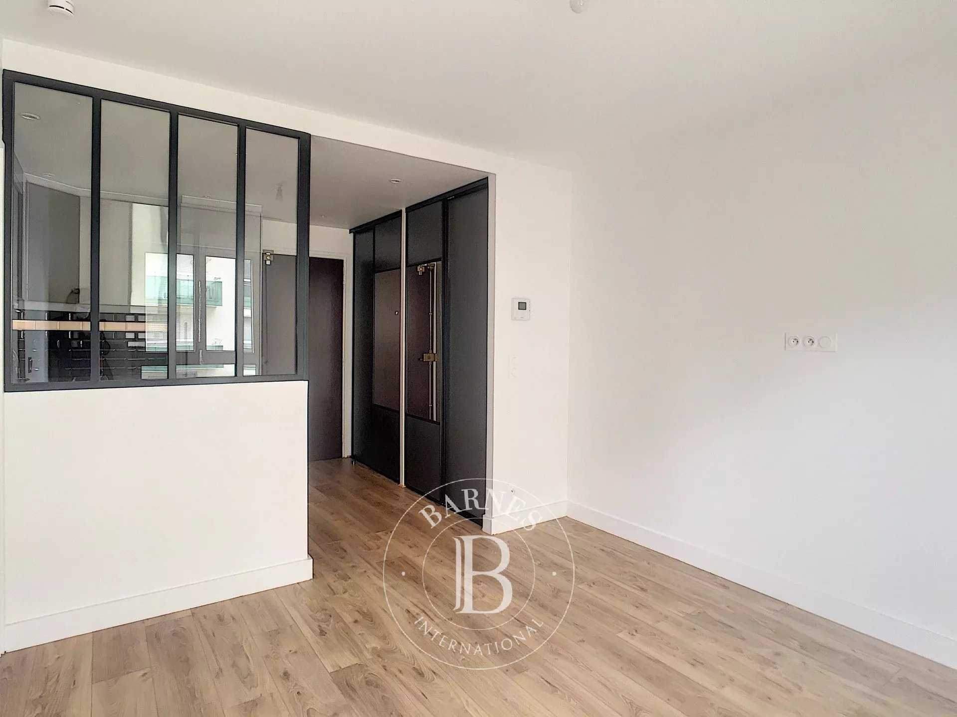 Appartement Levallois-Perret  -  ref 4345557 (picture 2)