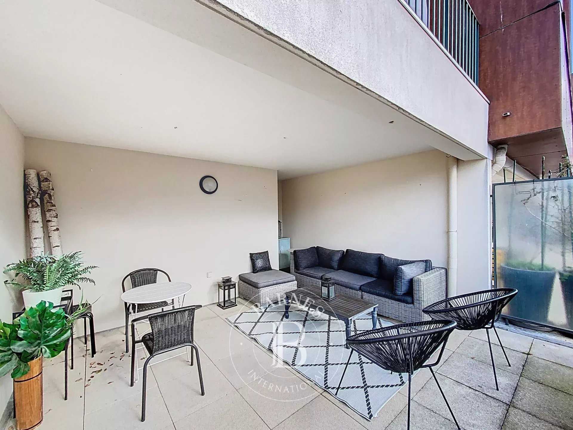 Appartement Courbevoie  -  ref 86753573 (picture 2)