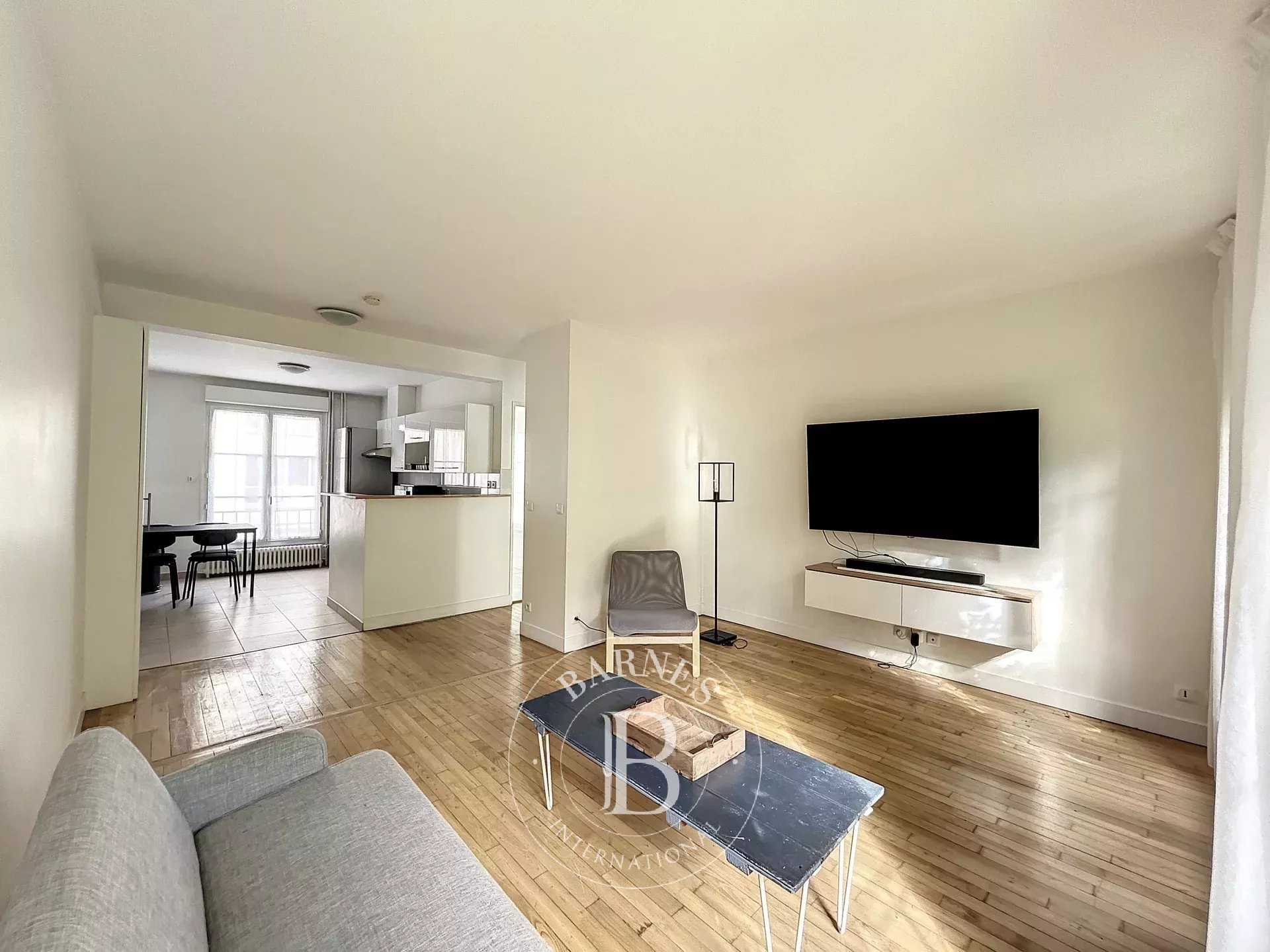 Appartement Neuilly-sur-Seine  -  ref 83255300 (picture 2)