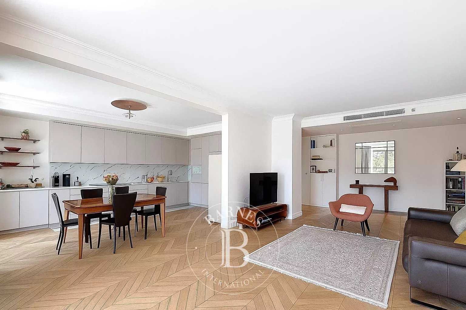 Appartement Neuilly-sur-Seine  -  ref 86101275 (picture 2)
