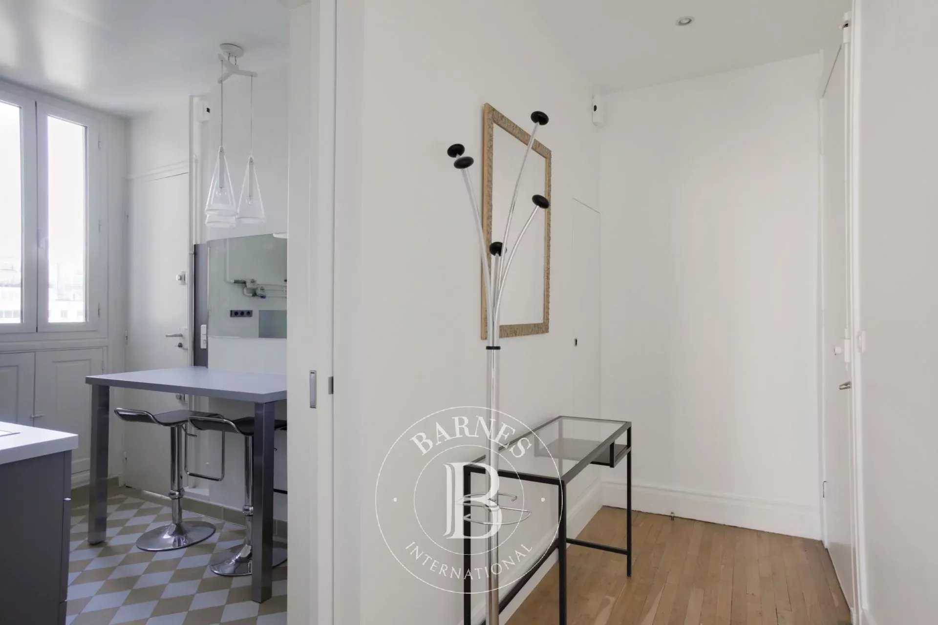 Appartement Neuilly-sur-Seine  -  ref 2769775 (picture 2)