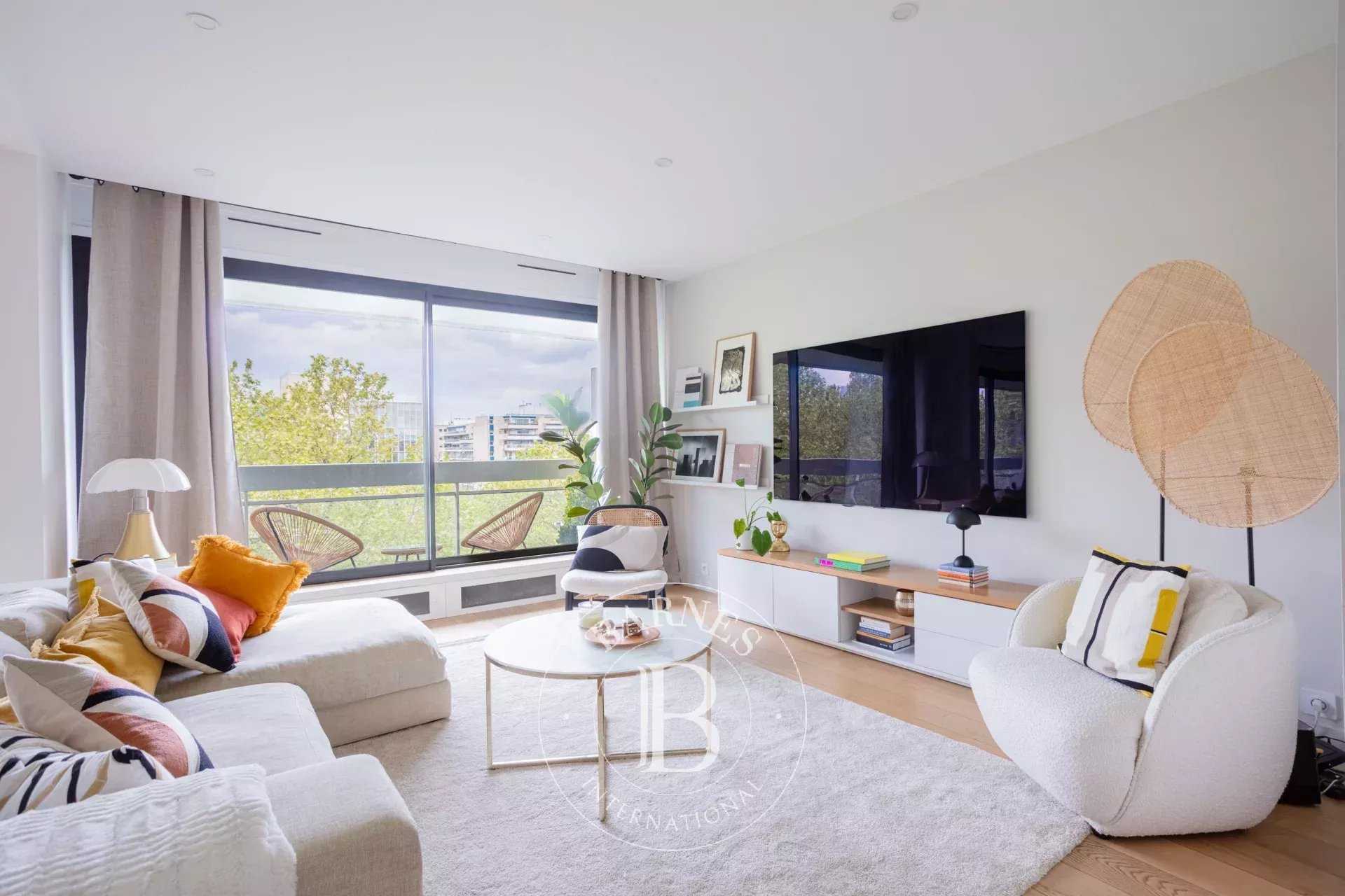 Appartement Neuilly-sur-Seine  -  ref 86119926 (picture 1)