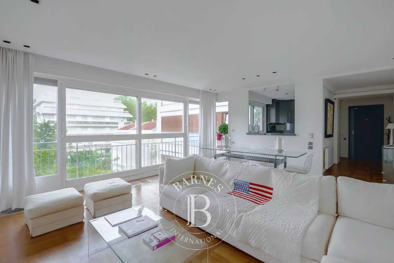 Appartement Neuilly-sur-Seine  -  ref 2765456 (picture 1)