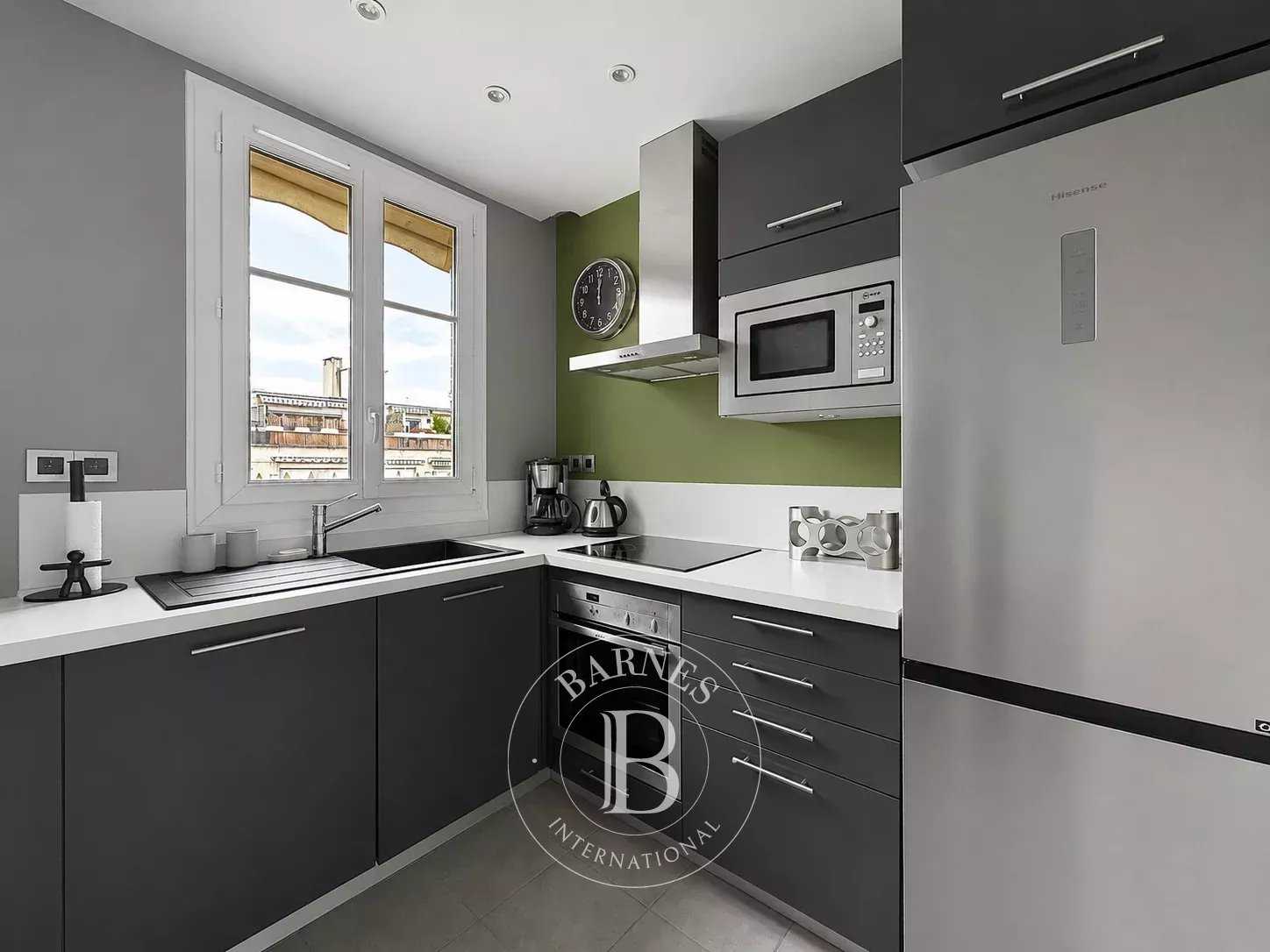Appartement Neuilly-sur-Seine  -  ref 2766762 (picture 2)