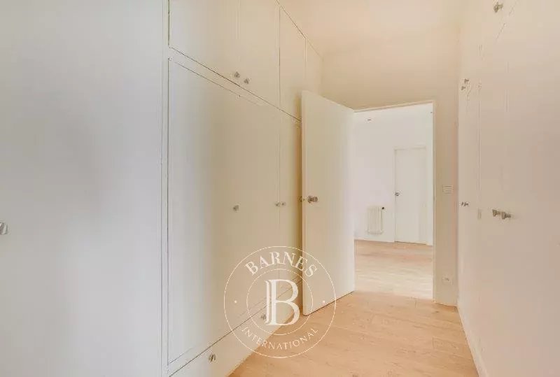 Neuilly-sur-Seine  - Appartement 2 Pi&egrave;ces, 1 Chambre - picture 12