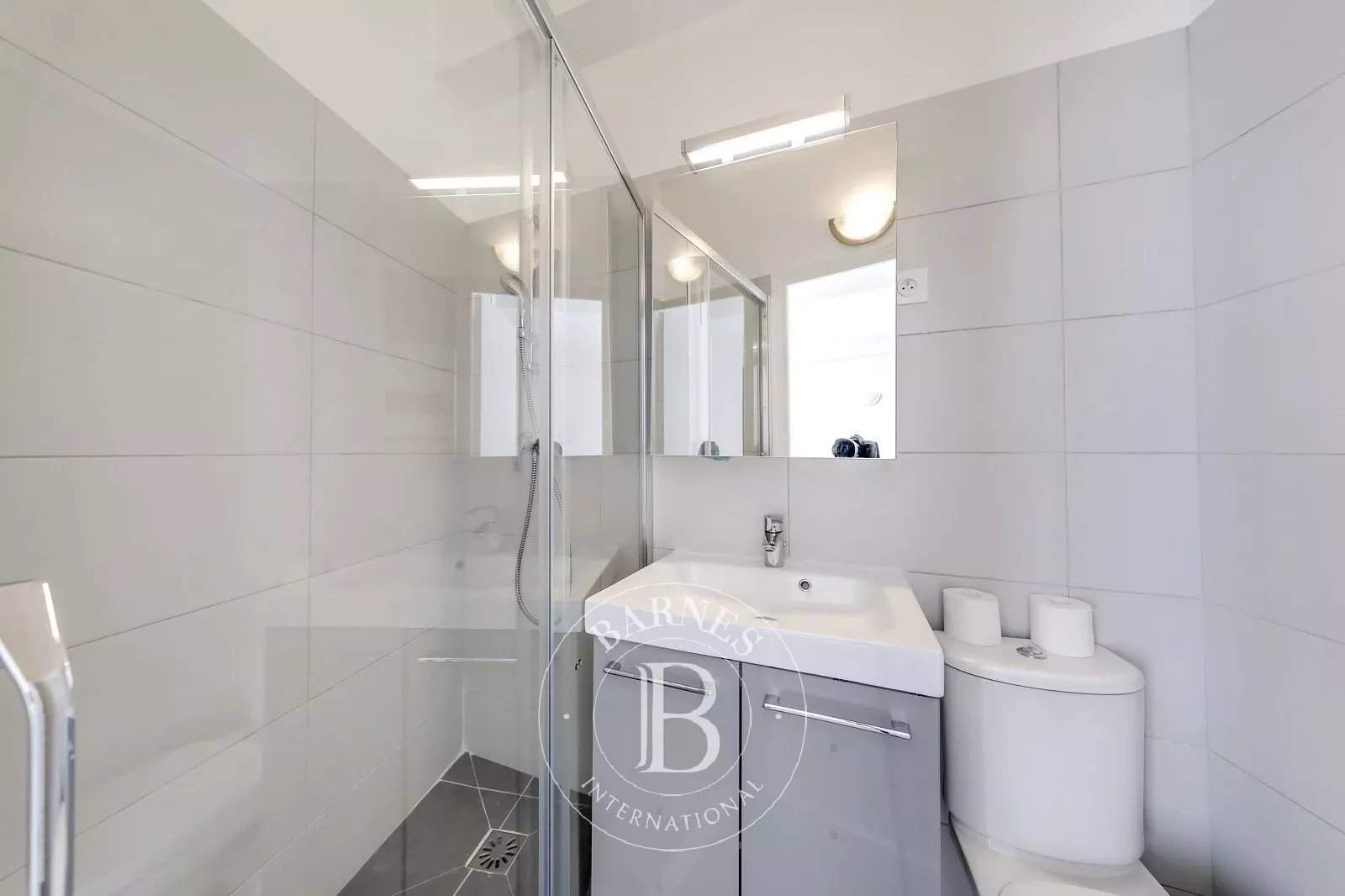 Neuilly-sur-Seine  - Appartement 1 Pièce - picture 4