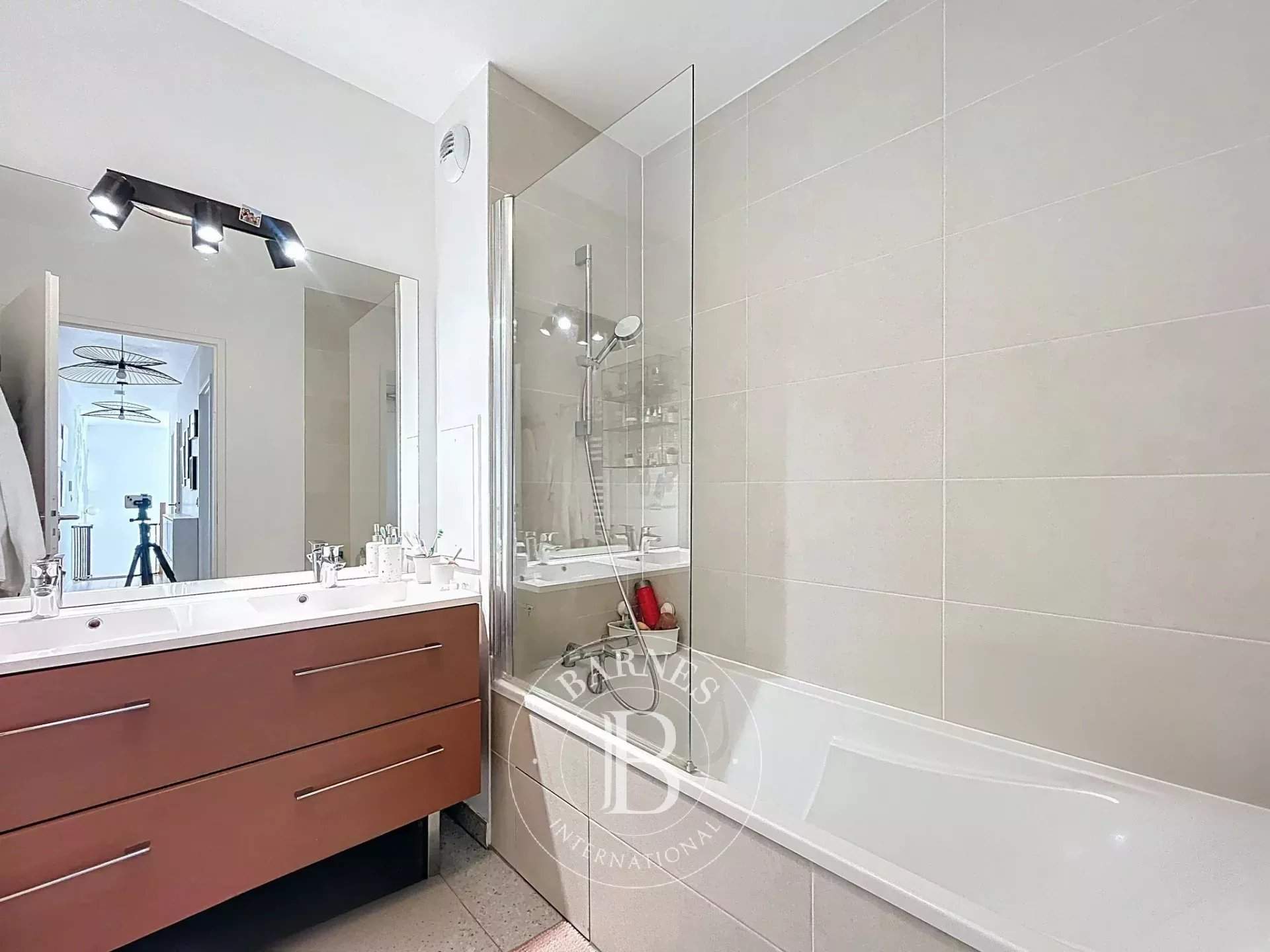 Clichy  - Apartment 3 Bedrooms - picture 8