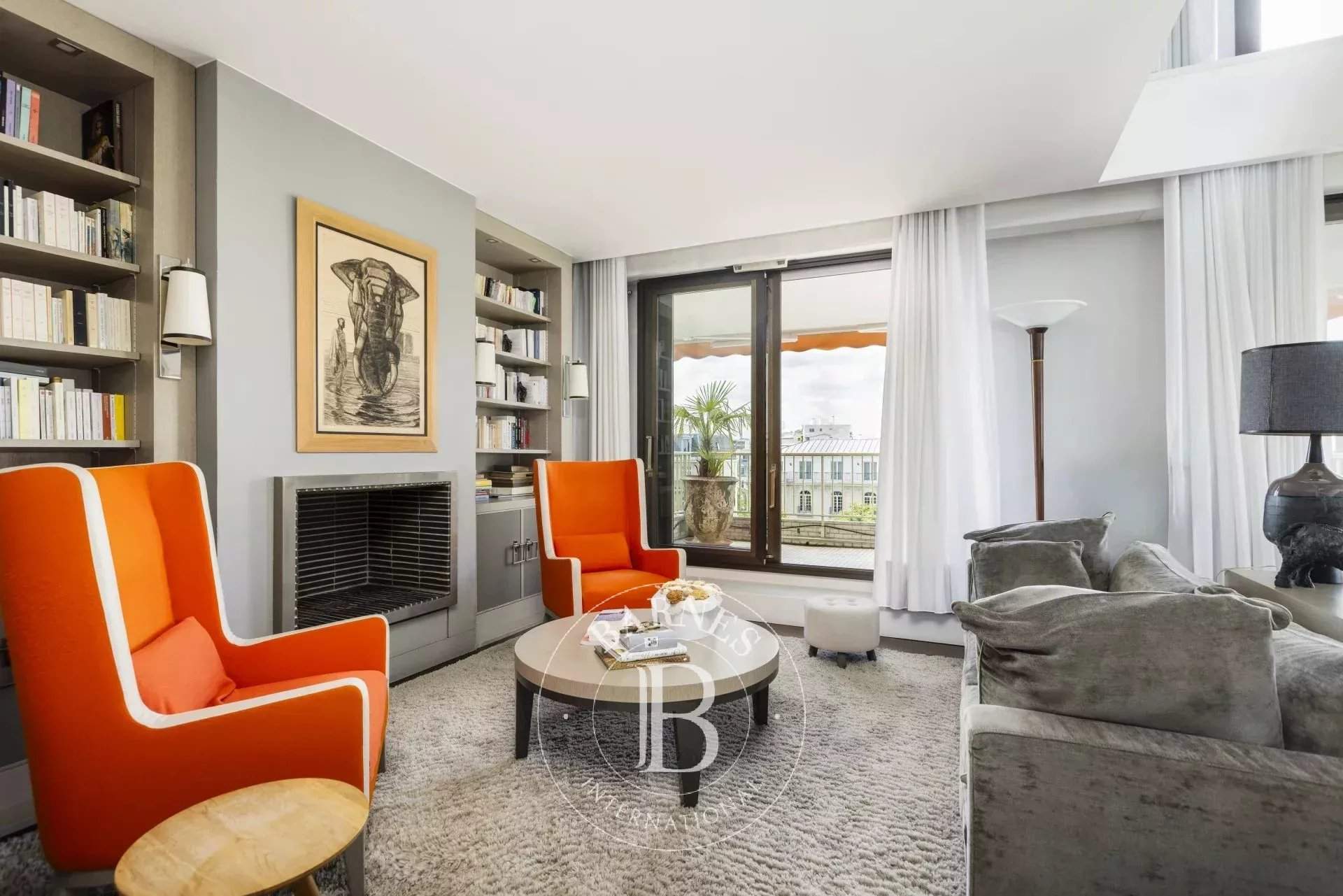 Neuilly-sur-Seine  - Duplex 3 Bedrooms - picture 7