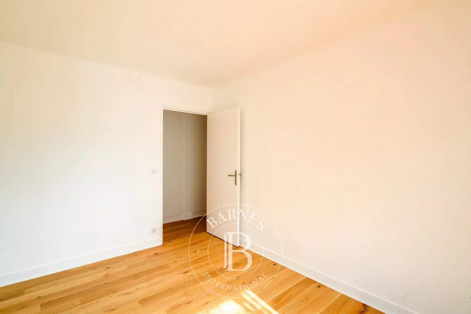 Levallois-Perret  - Appartement 3 Pi&egrave;ces 2 Chambres - picture 4