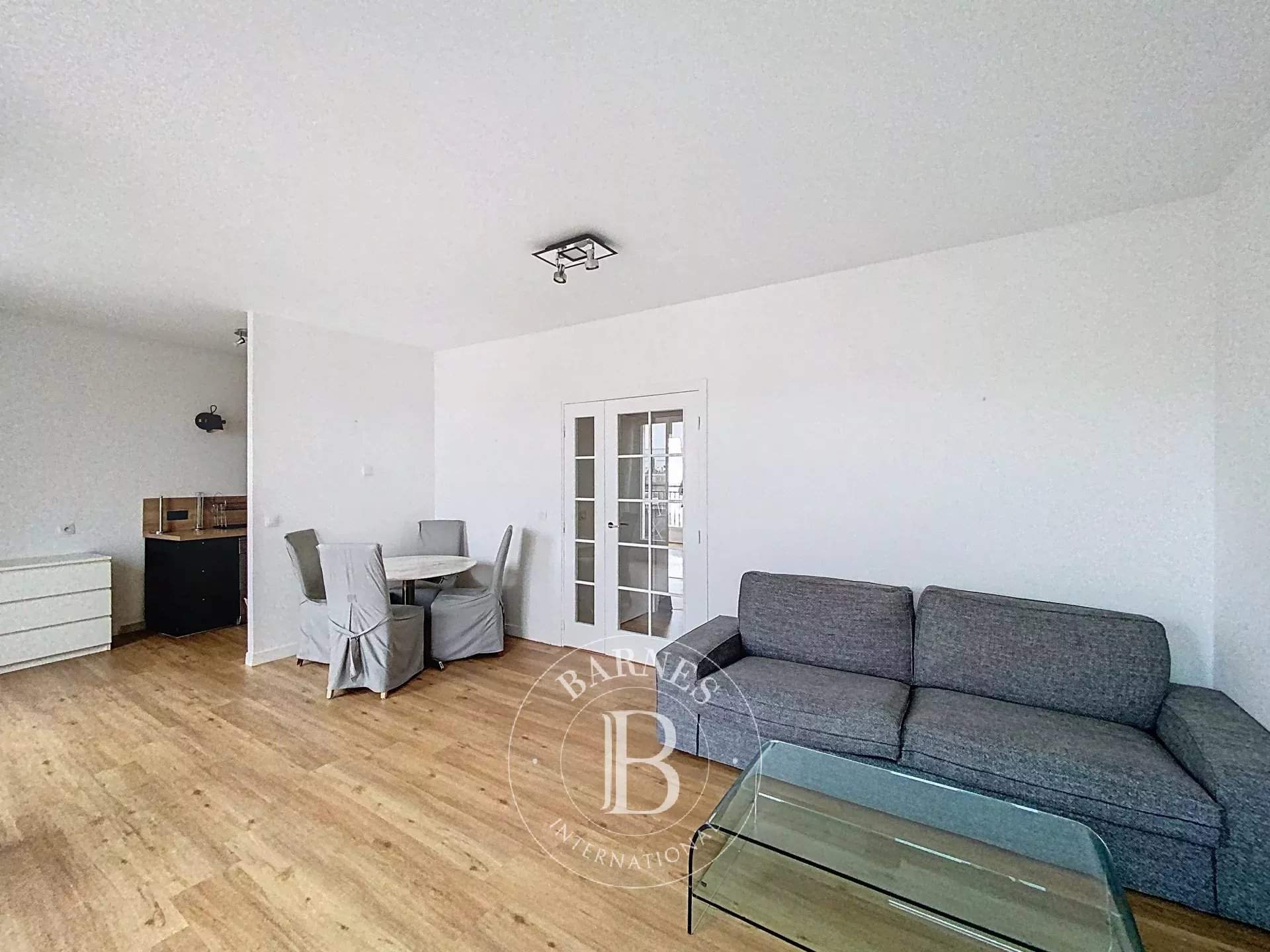 Puteaux  - Appartement 3 Pi&egrave;ces 2 Chambres - picture 3