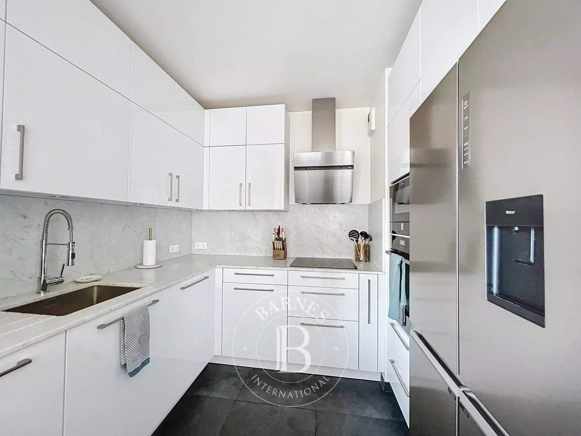 Neuilly-sur-Seine  - Appartement 5 Pièces 3 Chambres - picture 17