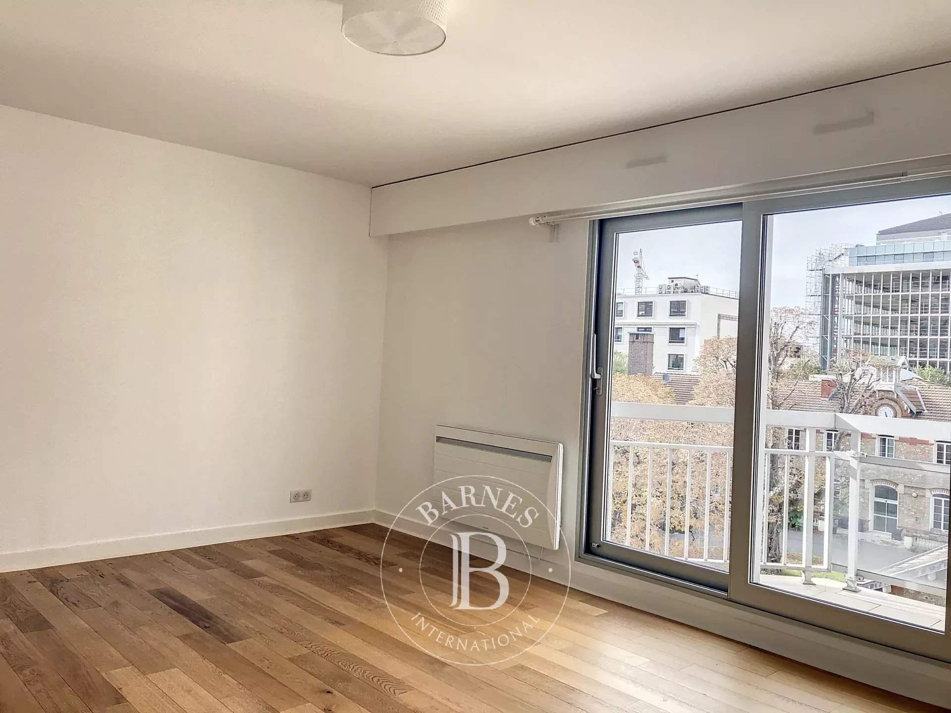 Levallois-Perret  - Appartement 3 Pi&egrave;ces 2 Chambres - picture 1